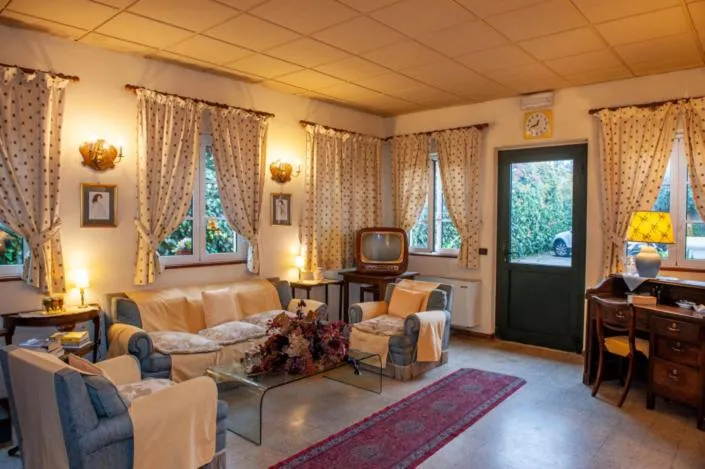 Lounge or bar in Hotel Melecchi