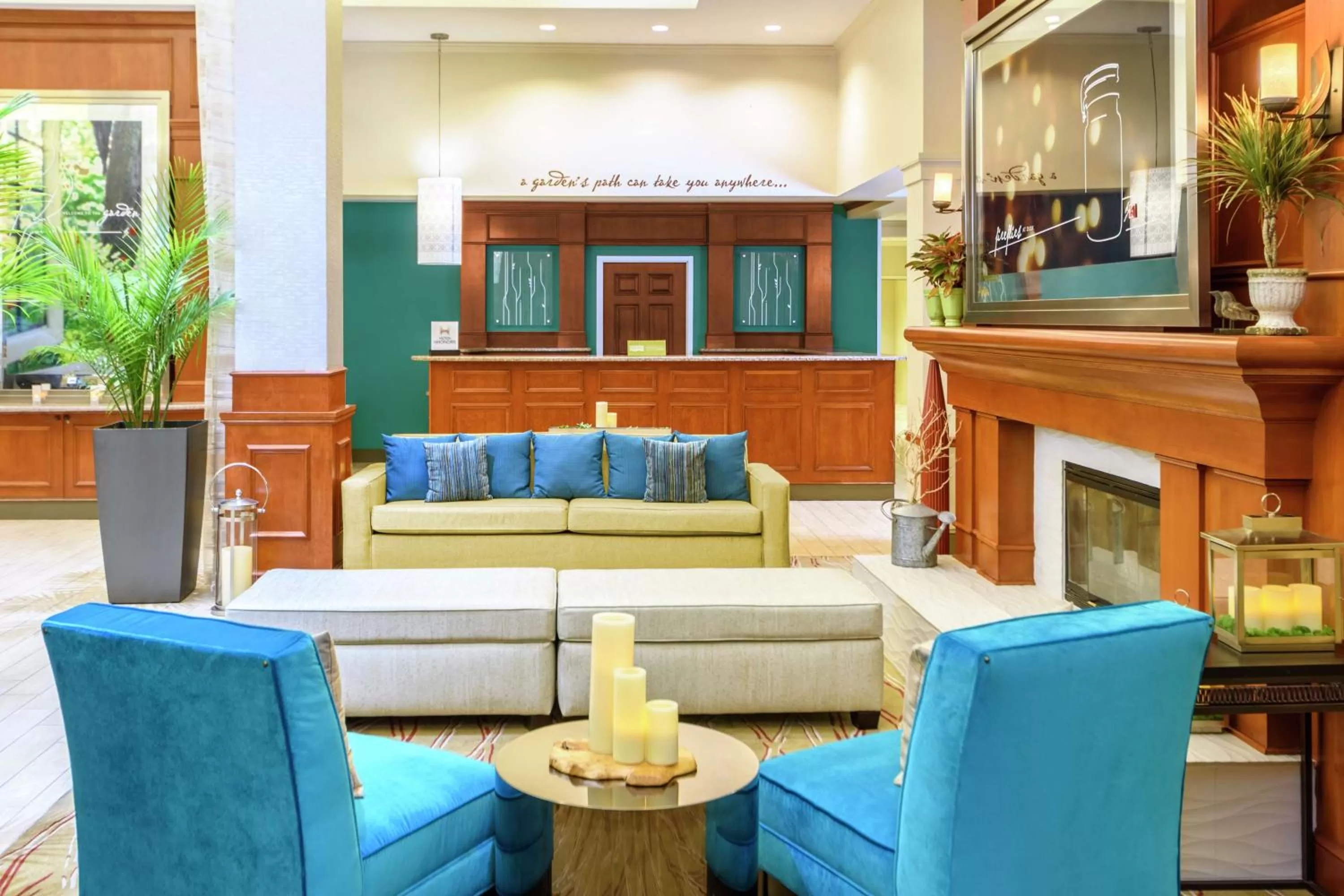 Lobby or reception in Hilton Garden Inn Independence