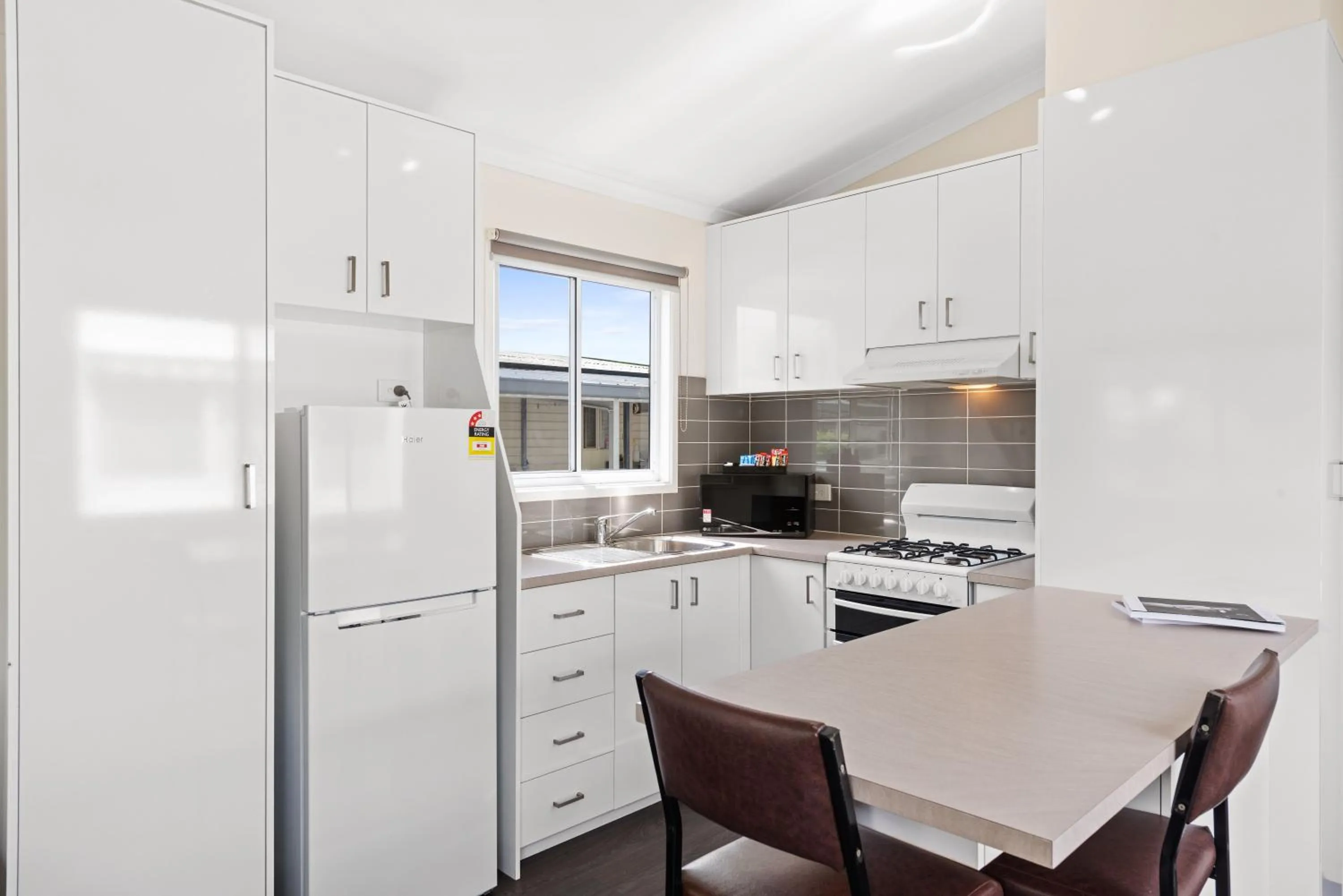 Kitchen or kitchenette in Discovery Parks - Geelong