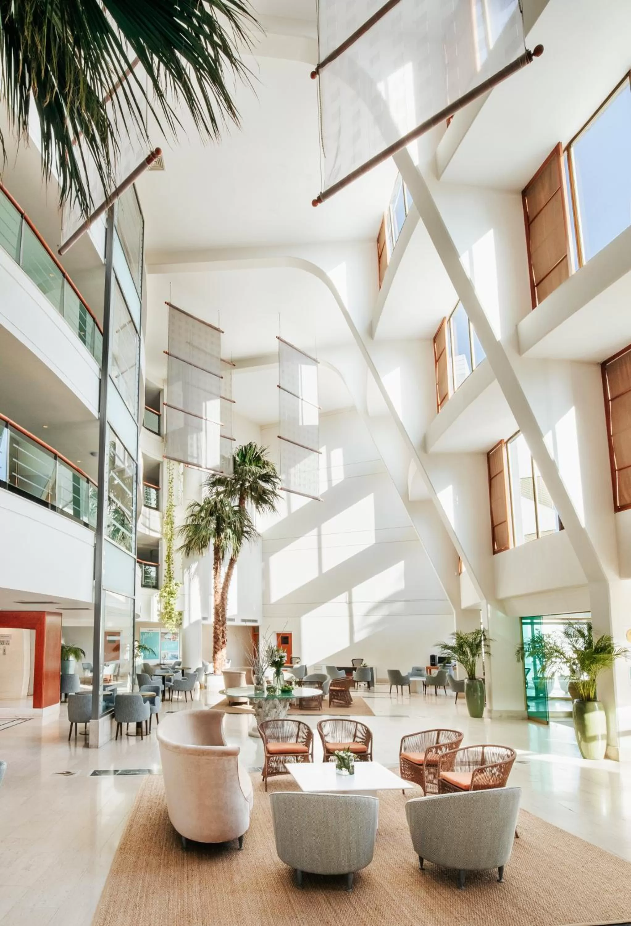 Lounge or bar in Louis Imperial Beach