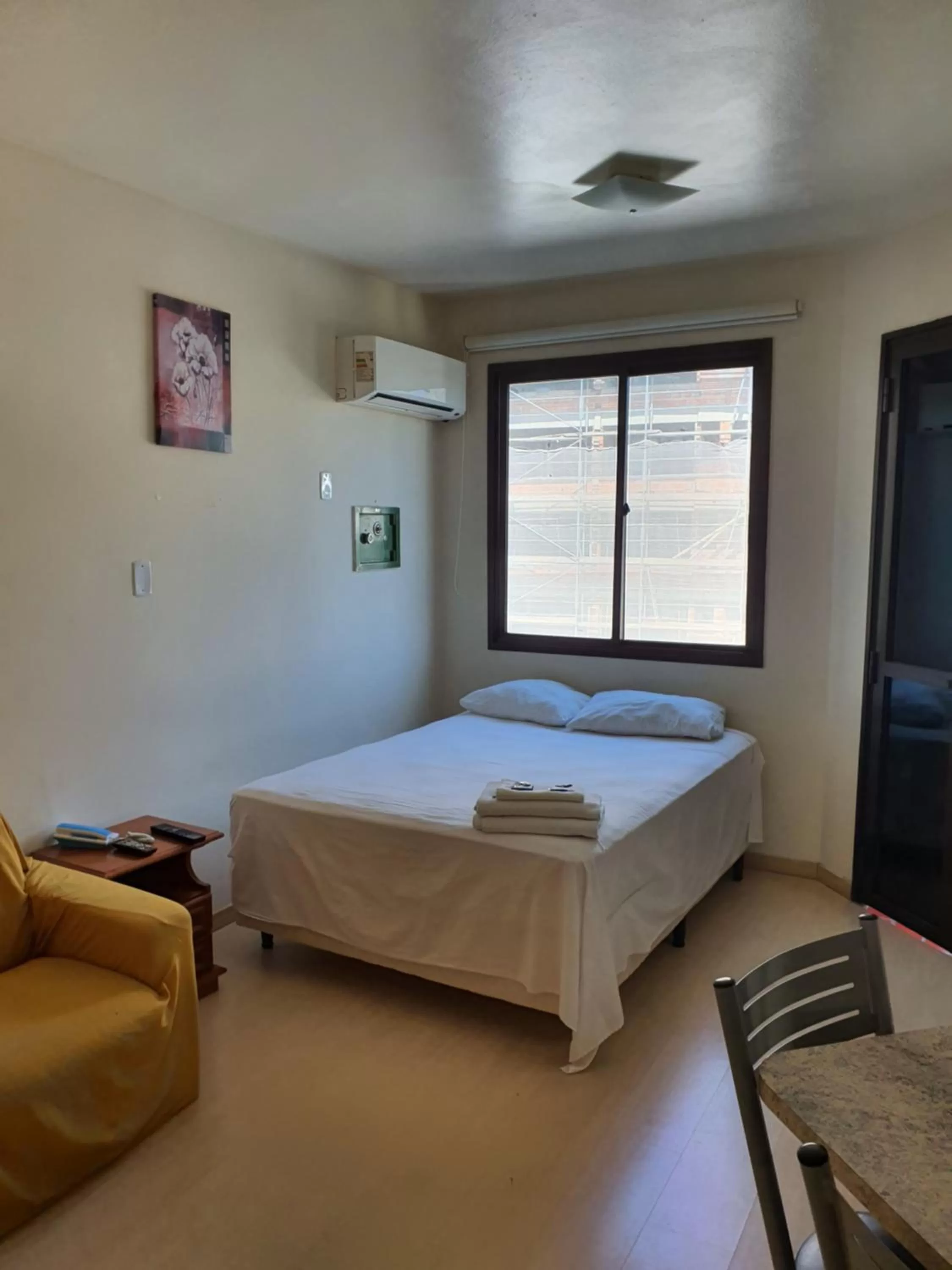 Bed in Manhattan Apart Hotel