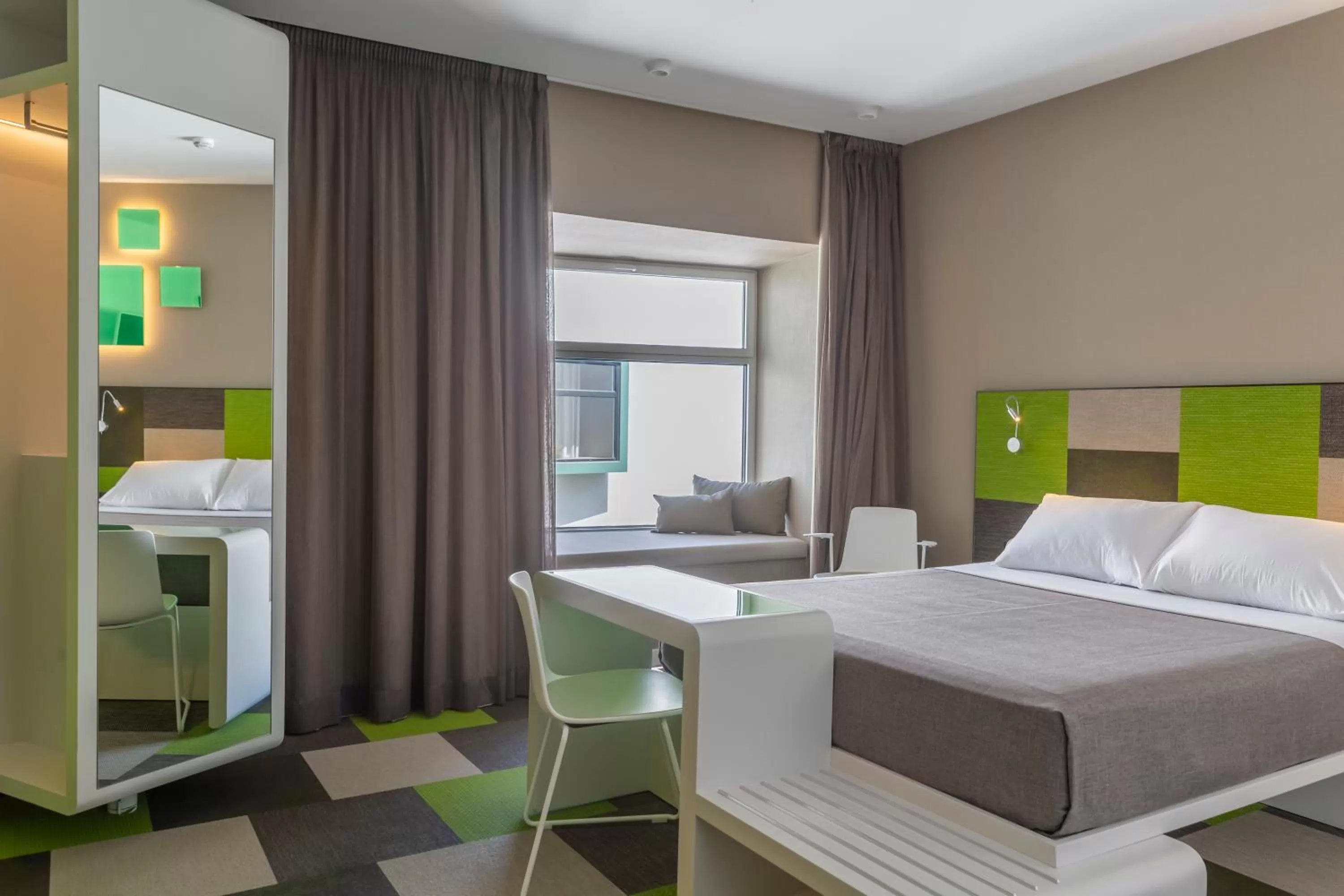 Photo of the whole room, Bed in Hotel Macià Sevilla Kubb