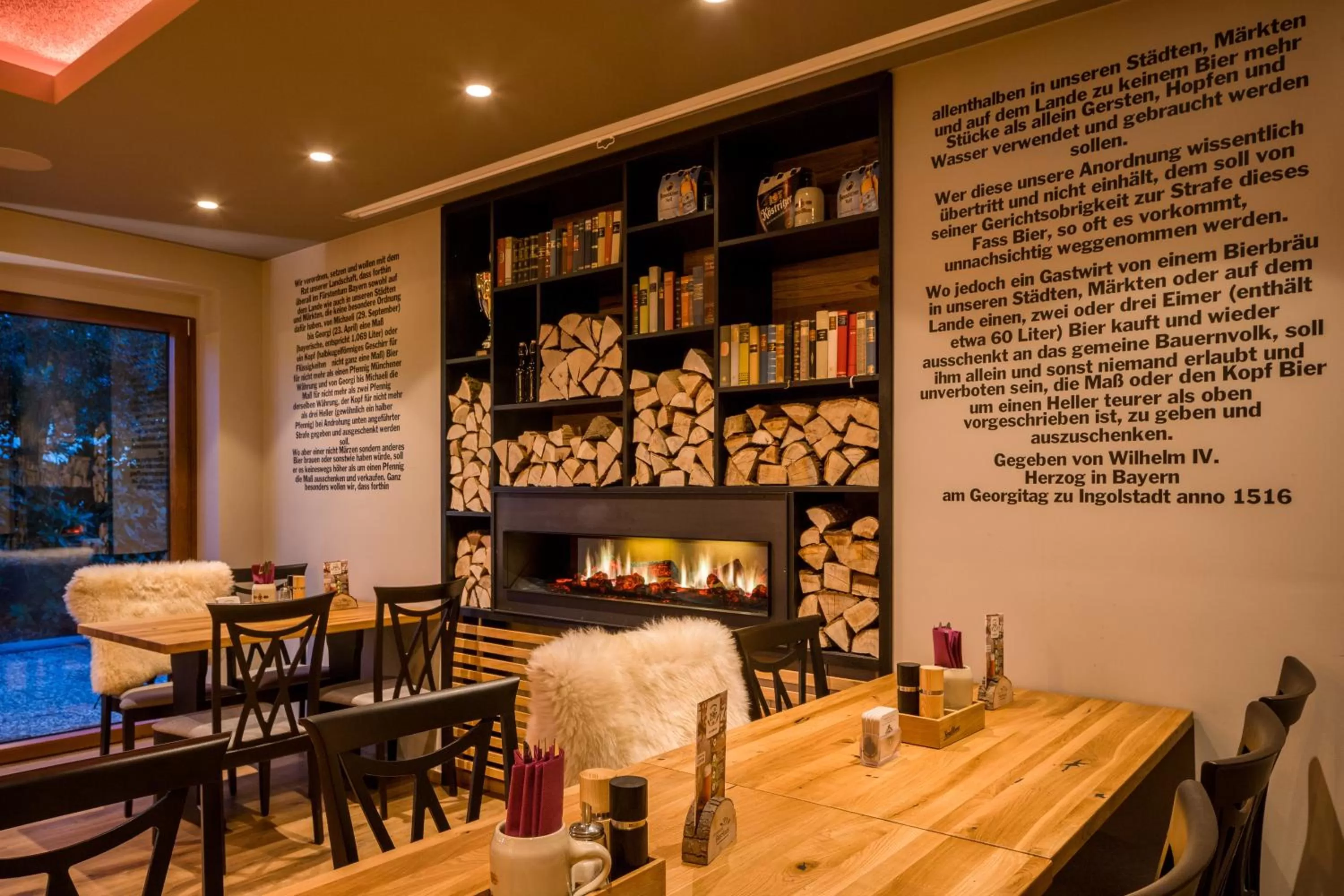 Restaurant/places to eat in Hotel Bockelmann