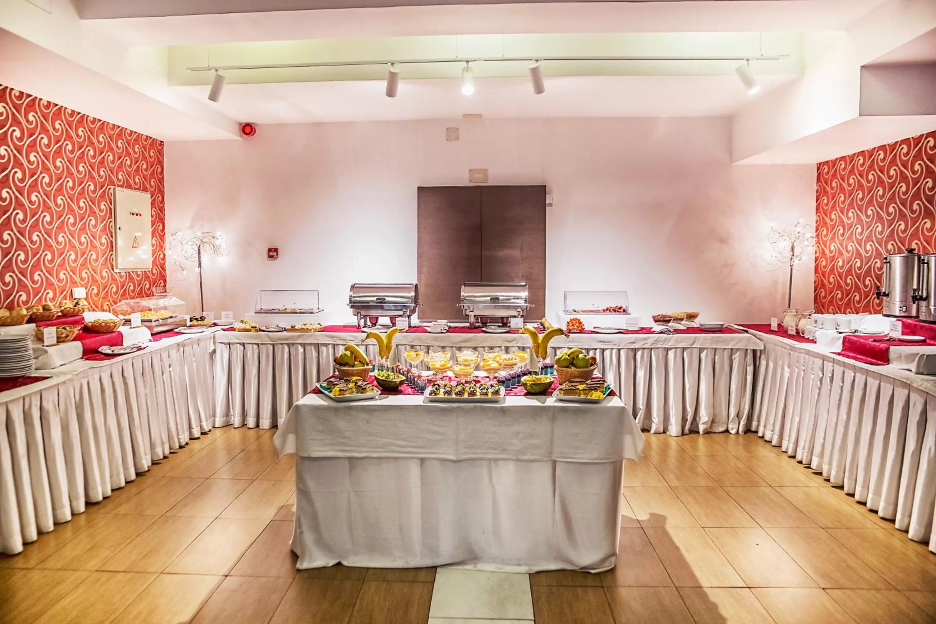 Food in Hotel Putnik