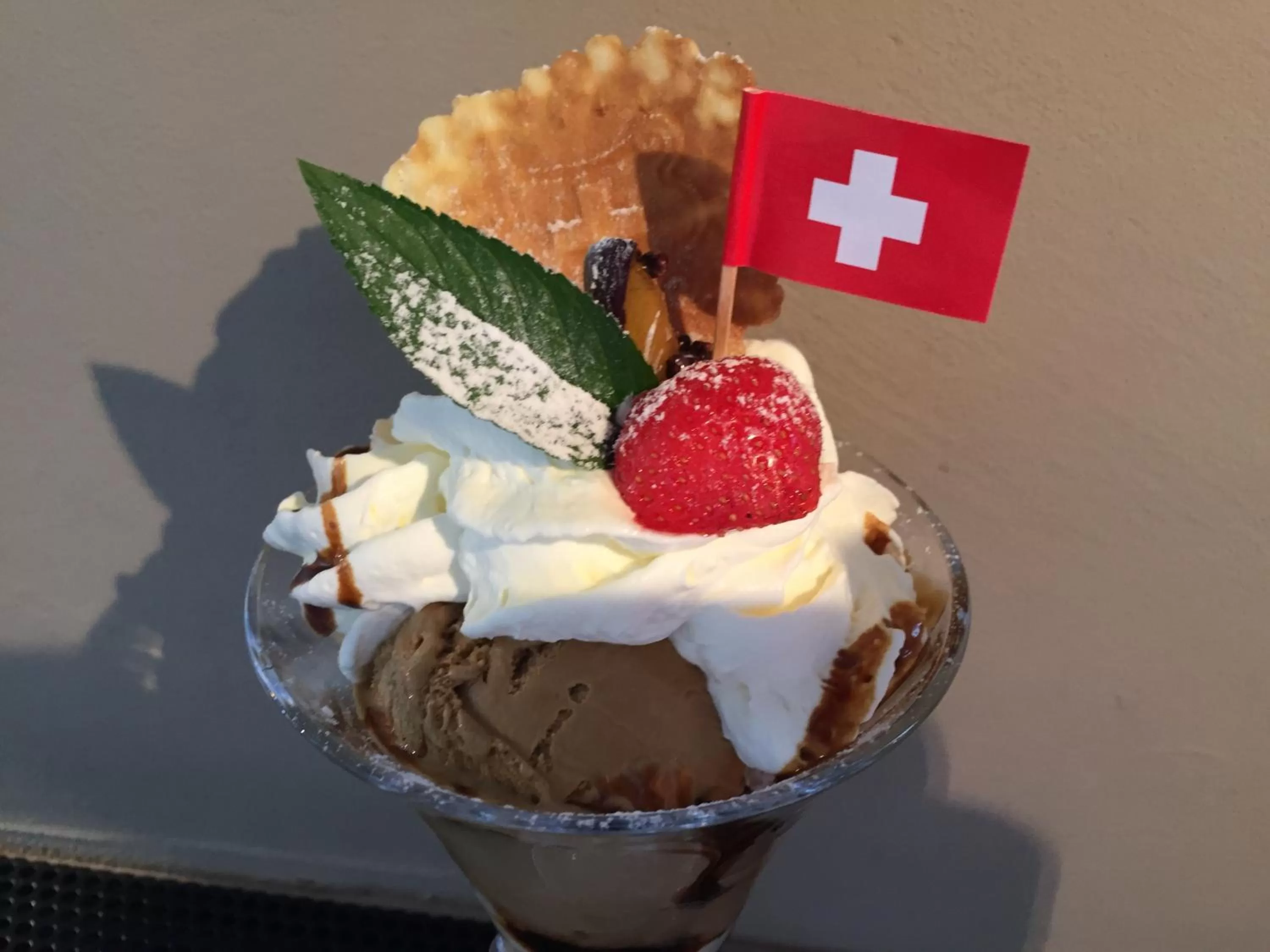 Food in Landcafe mit Mini Hotel