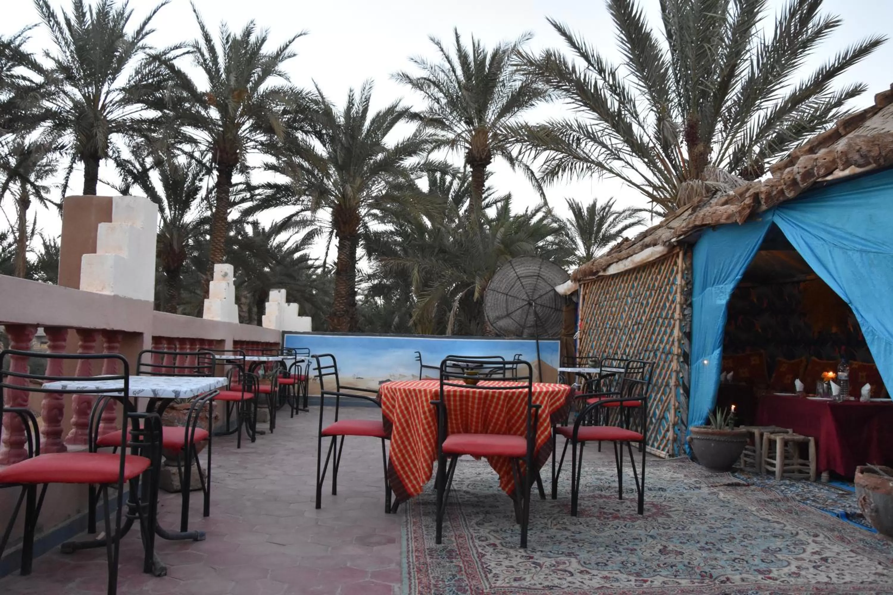 Restaurant/places to eat in Prends Ton Temps