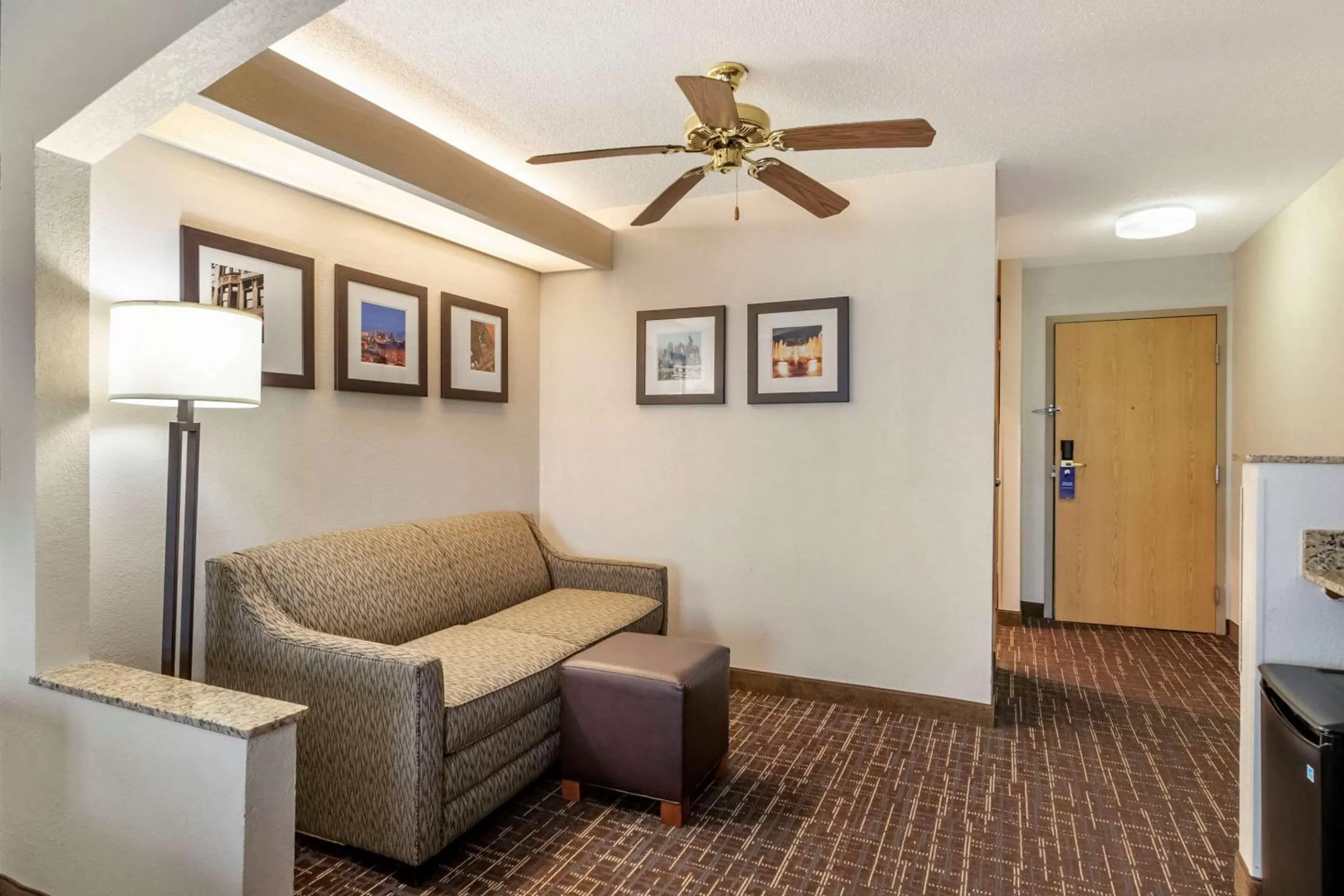 Photo of the whole room in Comfort Inn & Suites Lees Summit - Kansas City