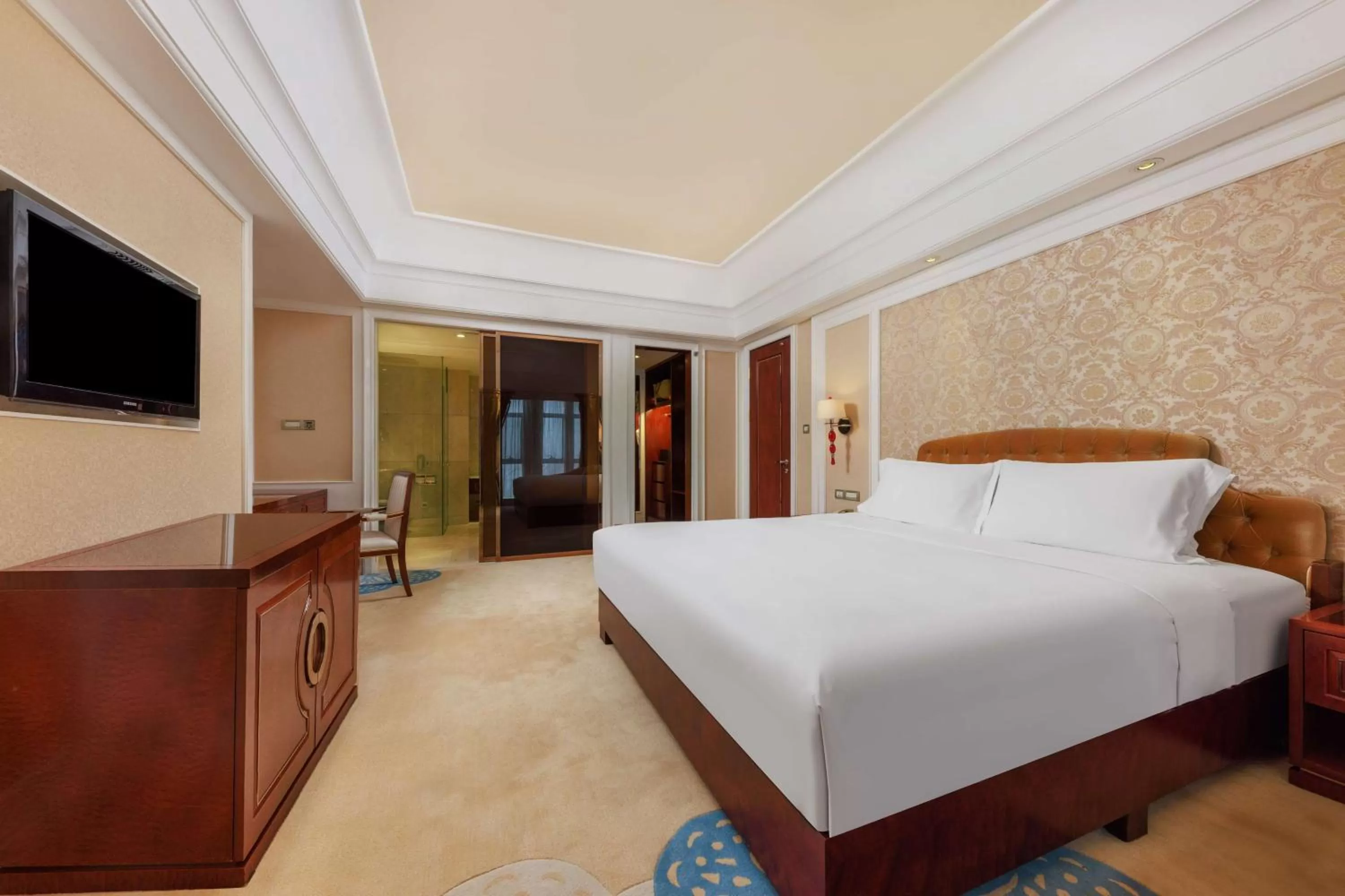 Photo of the whole room, Bed in WYNDHAM Foshan shunde