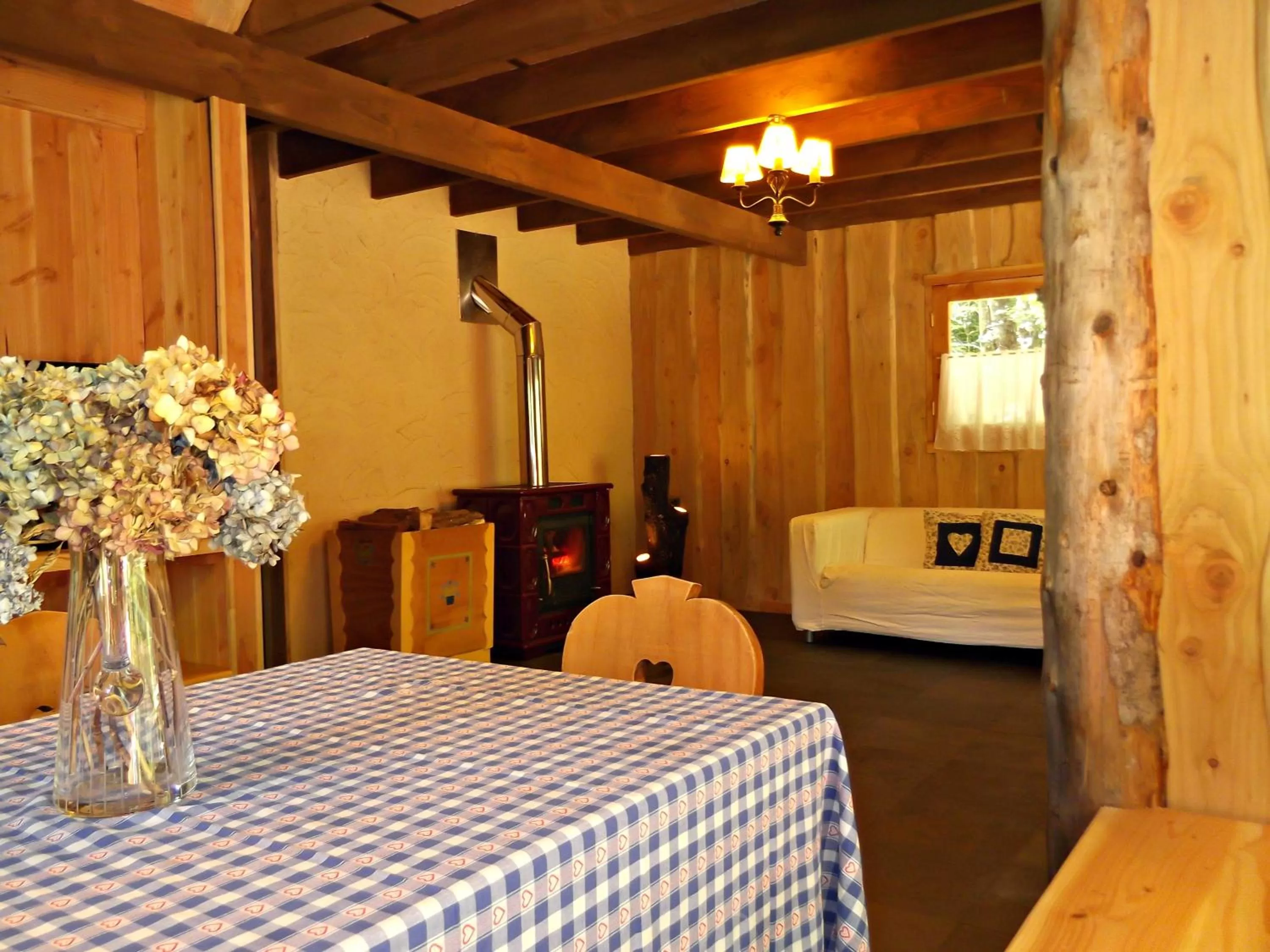 Decorative detail, Bed in Hotel Salto del Carileufu