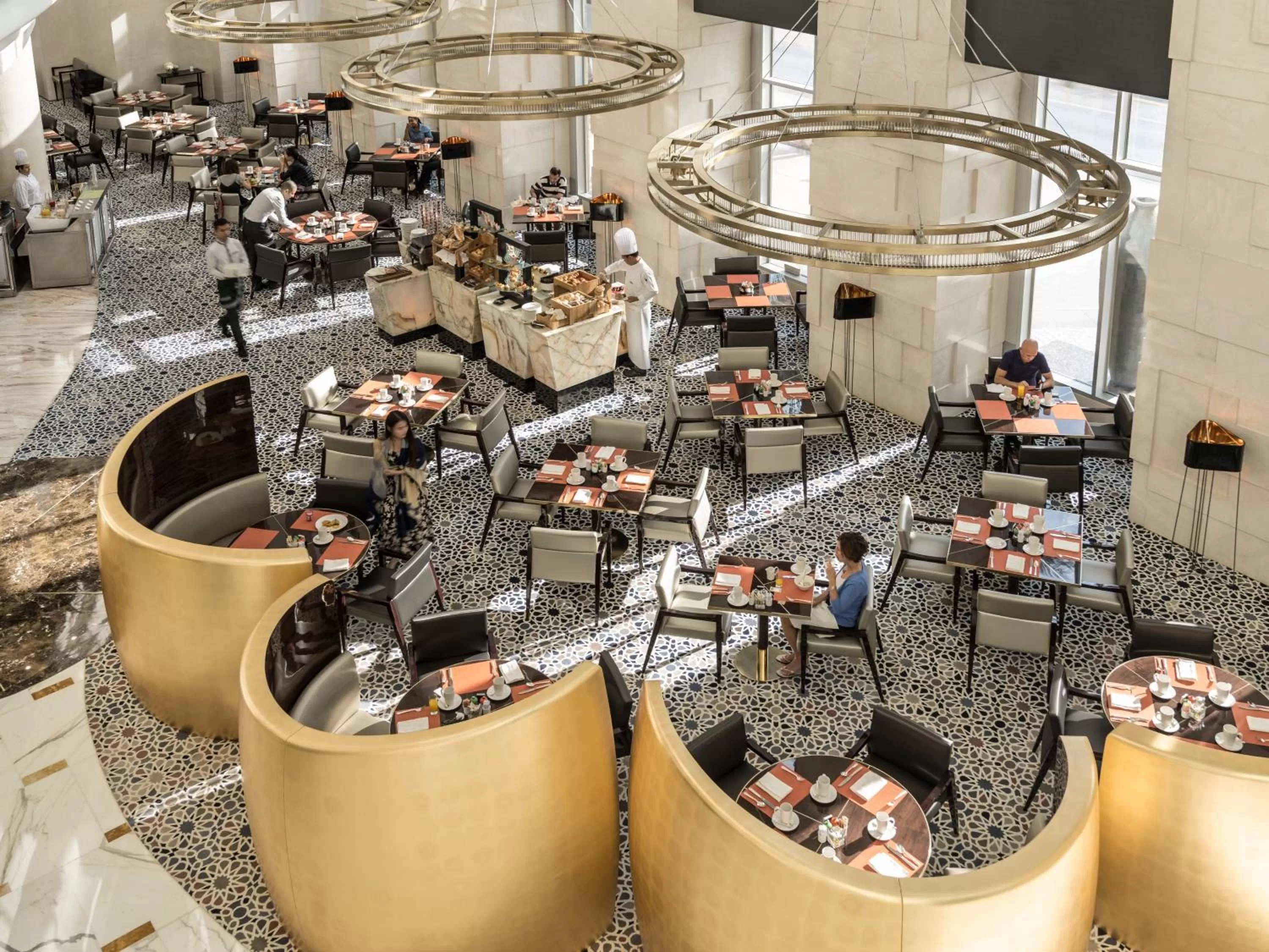 Restaurant/places to eat in Shangri-La Dubai