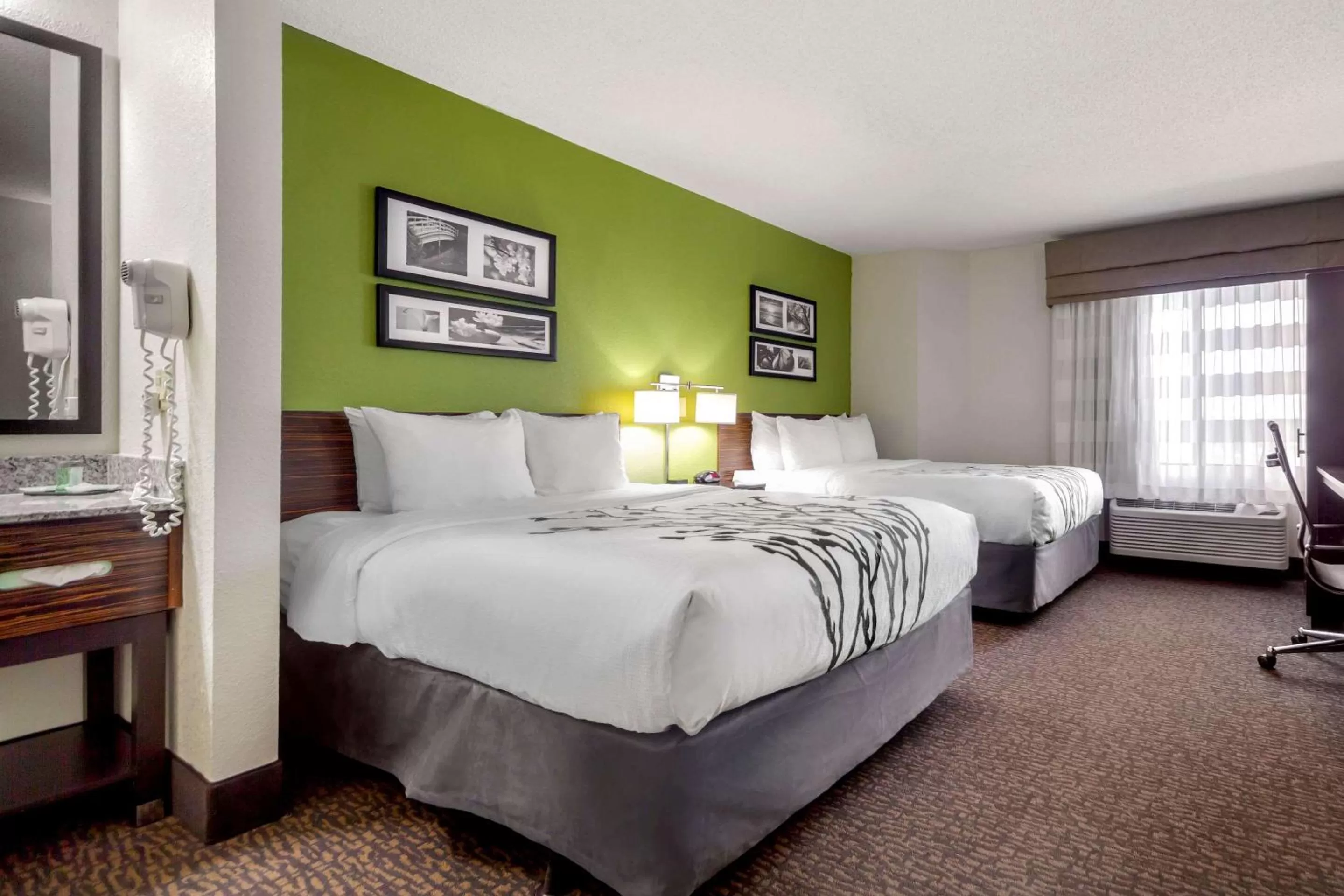 Photo of the whole room, Bed in Sleep Inn Grand Island North