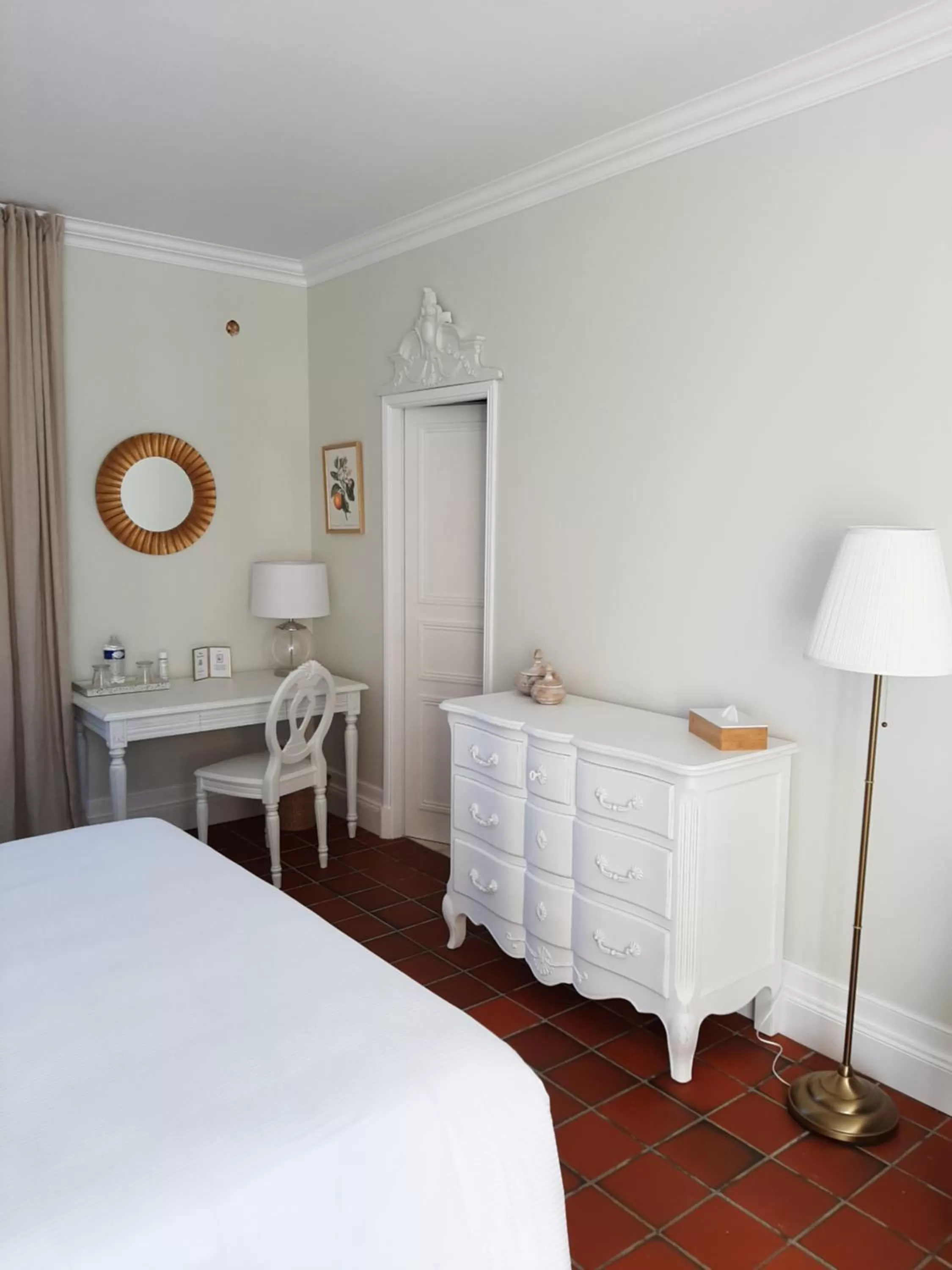 Bedroom, Bed in Maison Coqueréaumont