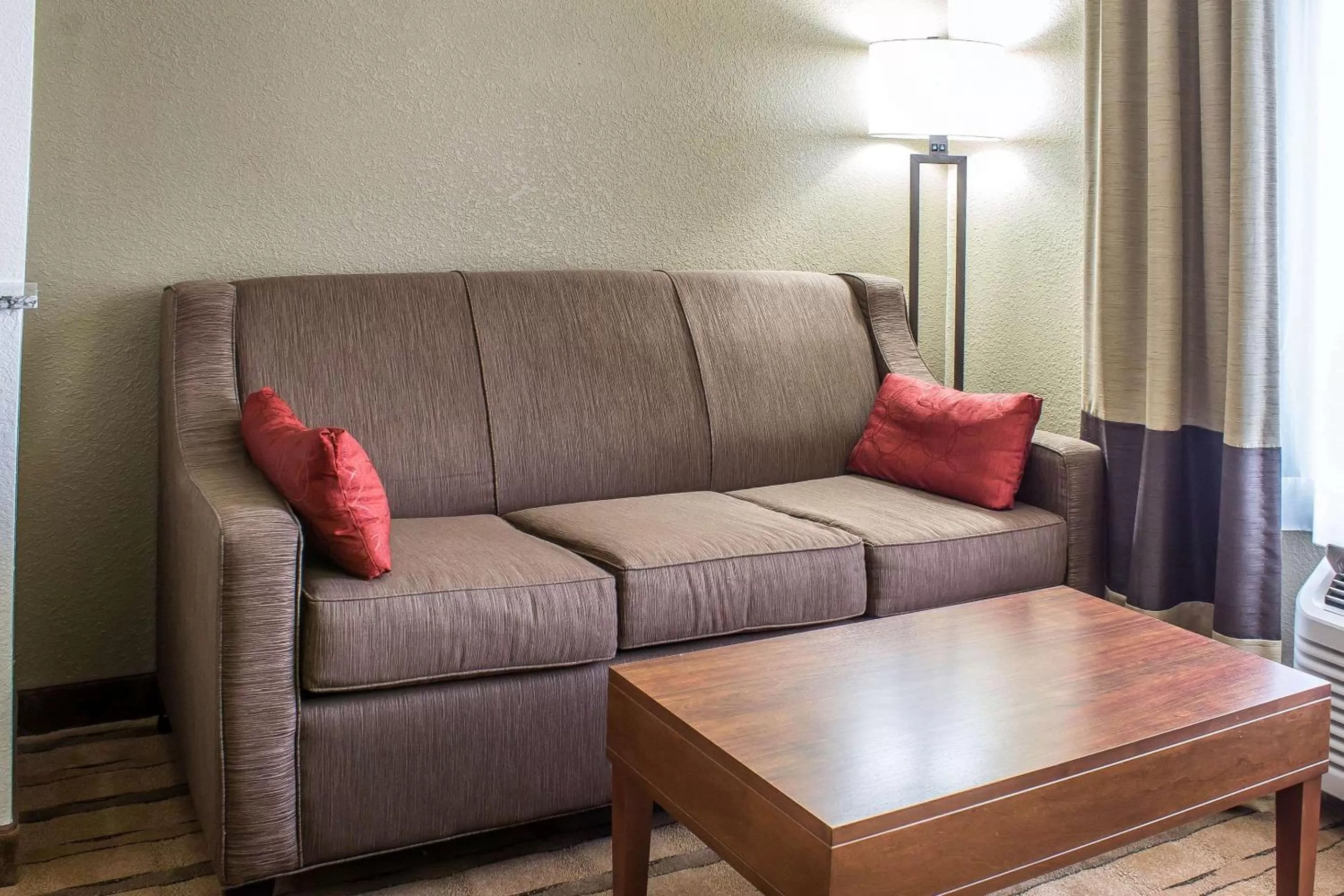 Photo of the whole room in Comfort Inn & Suites Cedar Rapids North - Collins Road