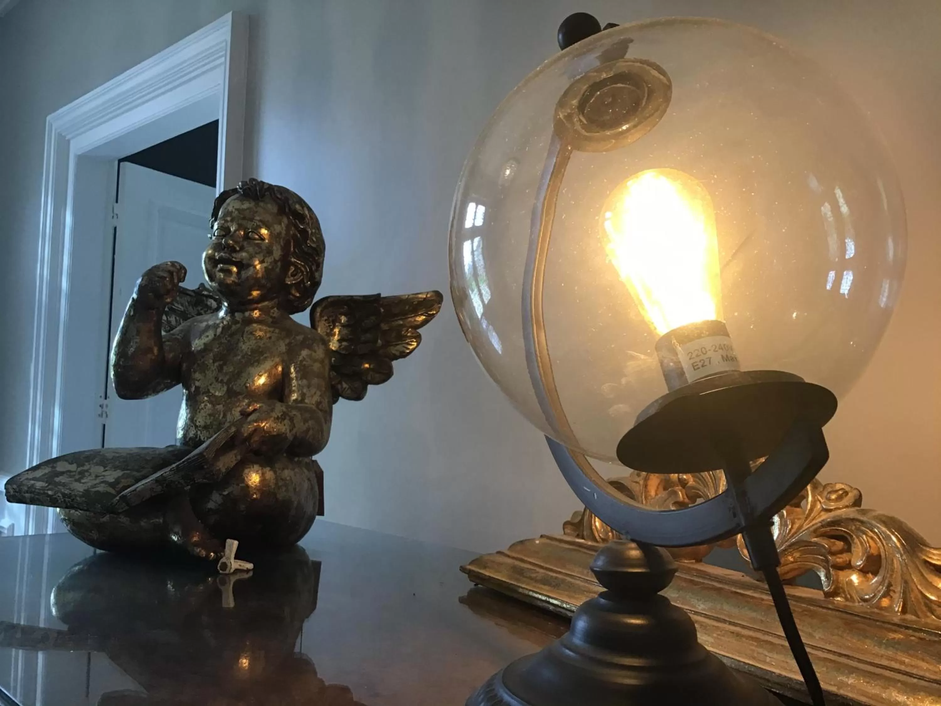 Decorative detail in Le Bourg