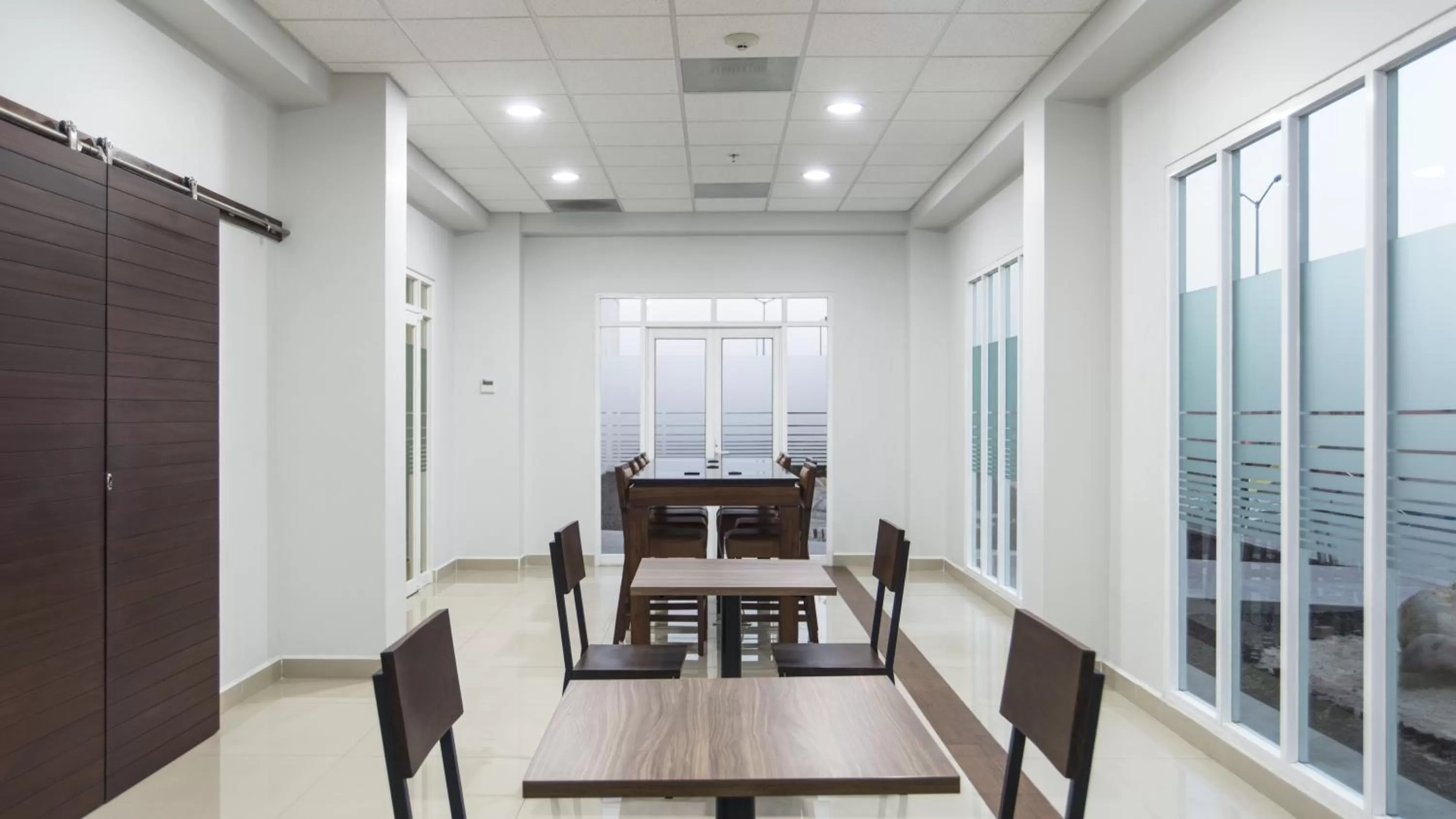 Meeting/conference room in Holiday Inn Express Manzanillo by IHG