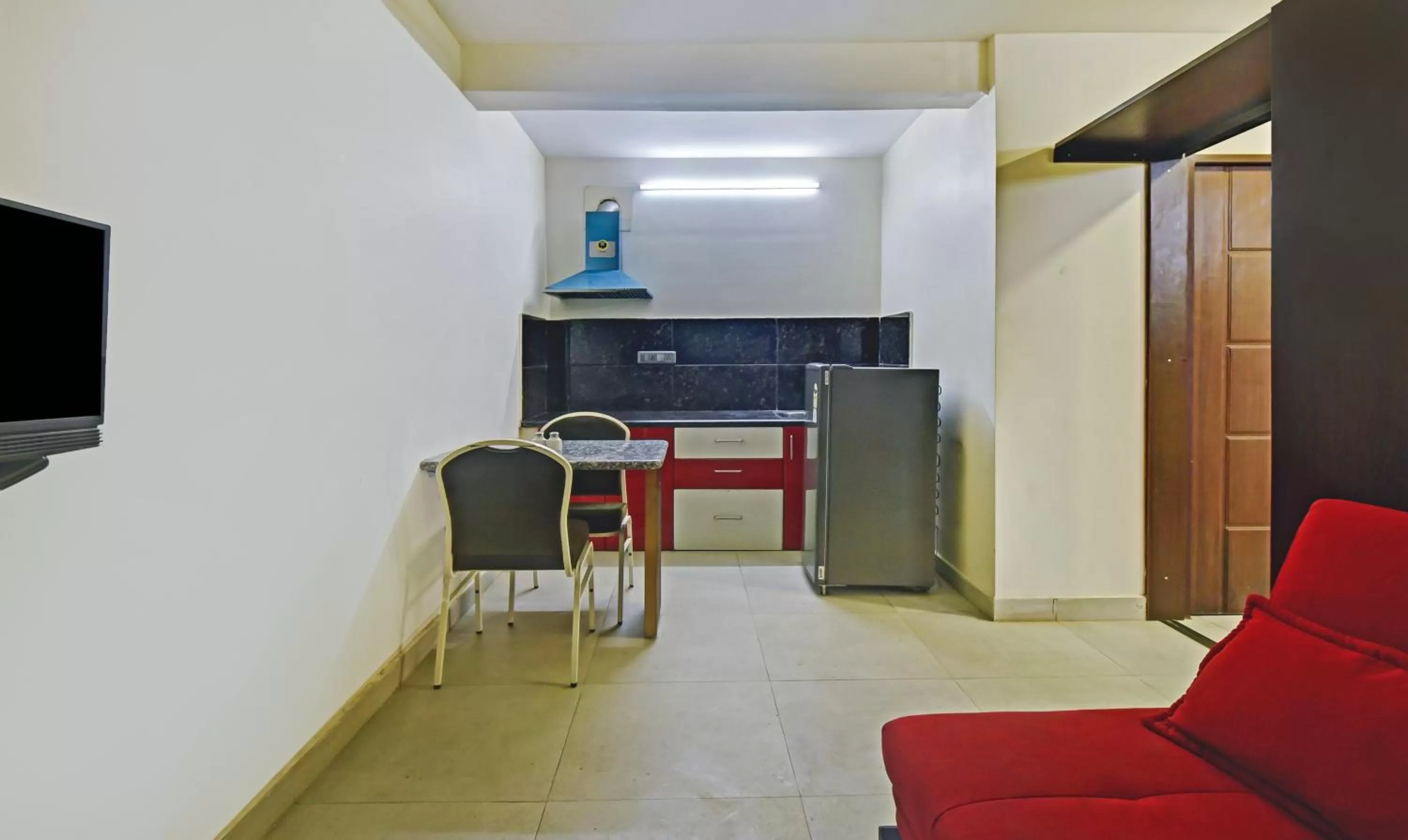 Kitchen or kitchenette in Treebo Kingsbury Fiesta Vellore