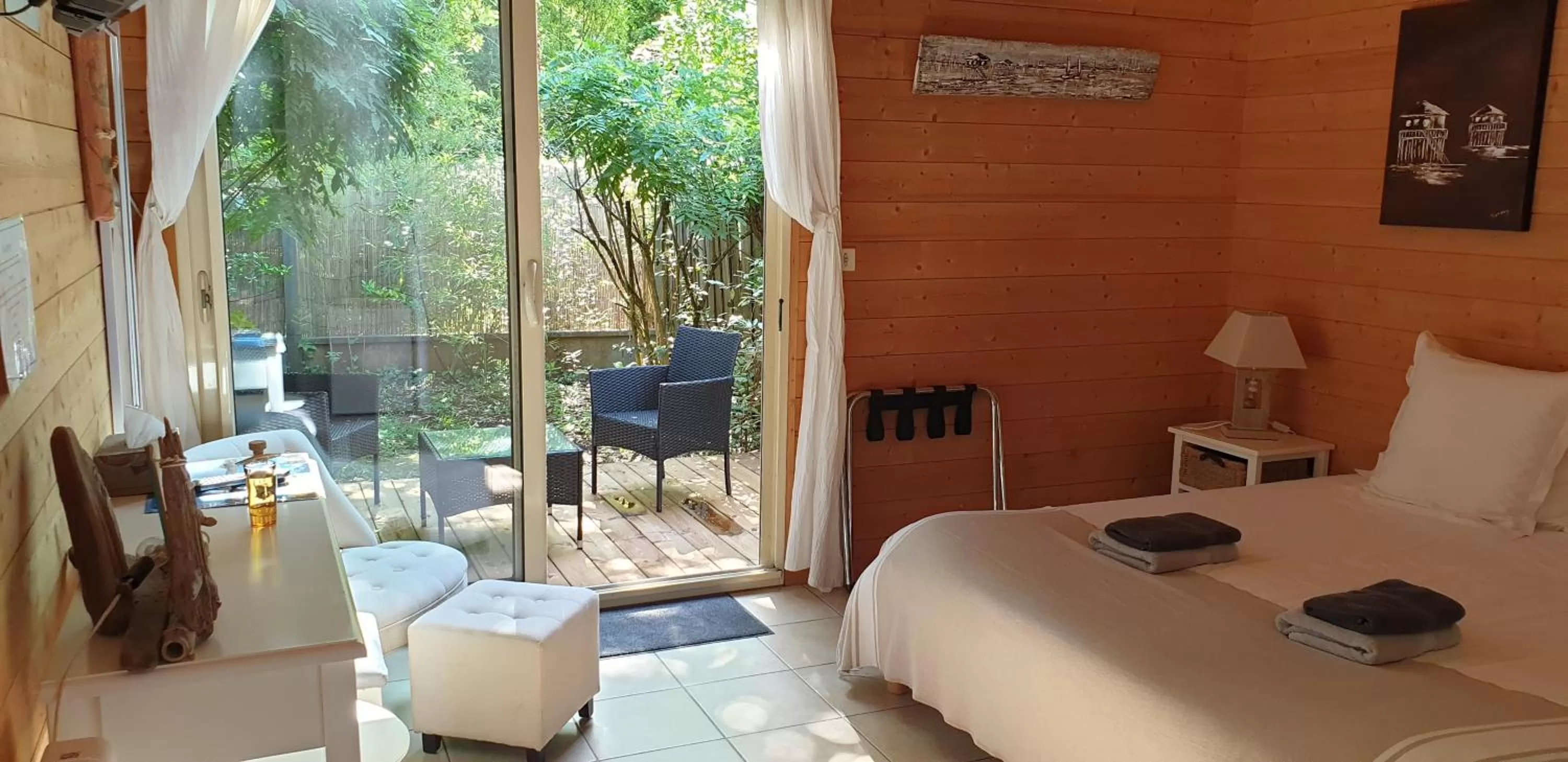 Balcony/Terrace in VILLA HERBERT Chambres d'hôtes Gîte Soirée étape