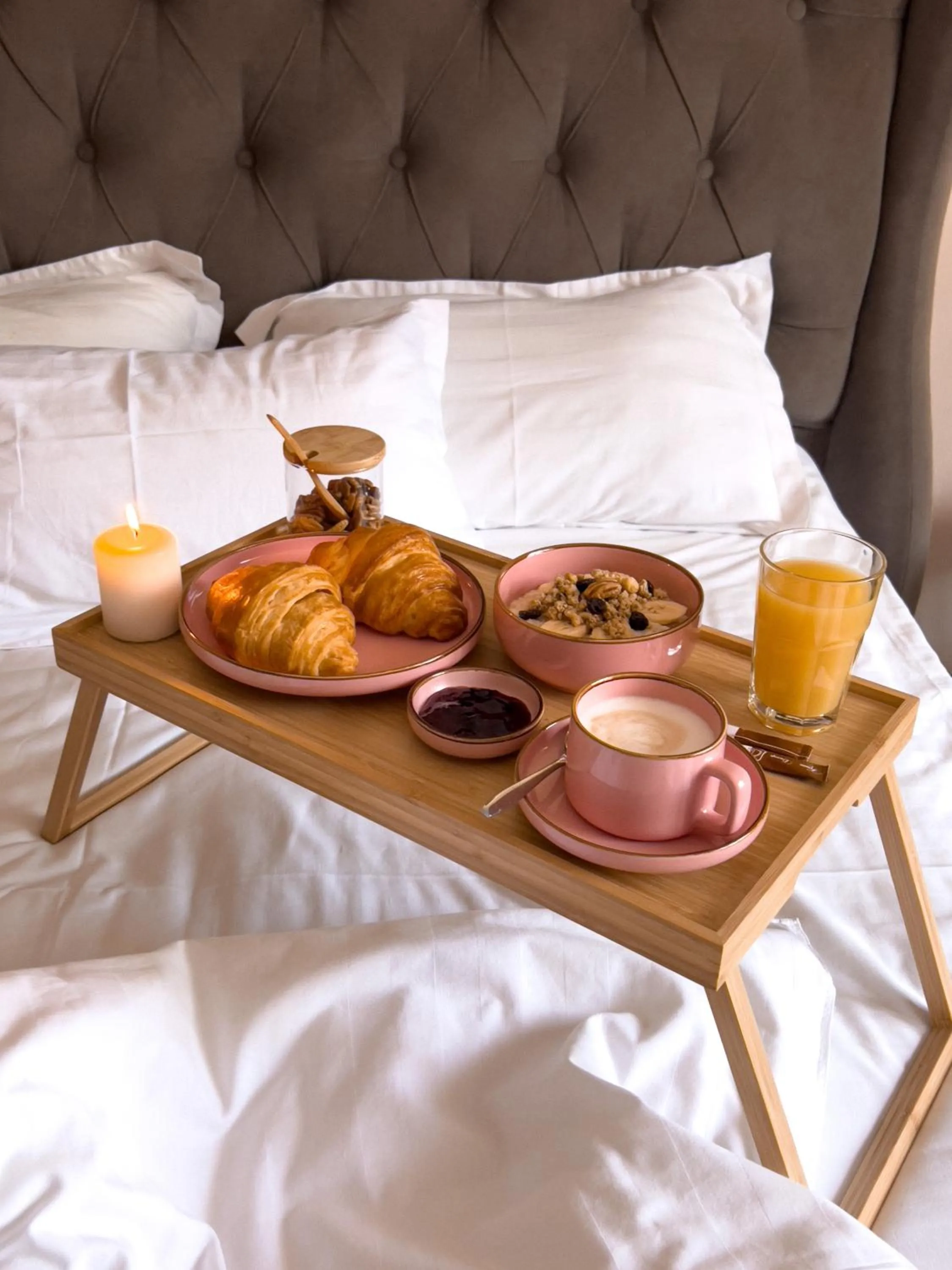 Breakfast, Bed in Keremet Hotel