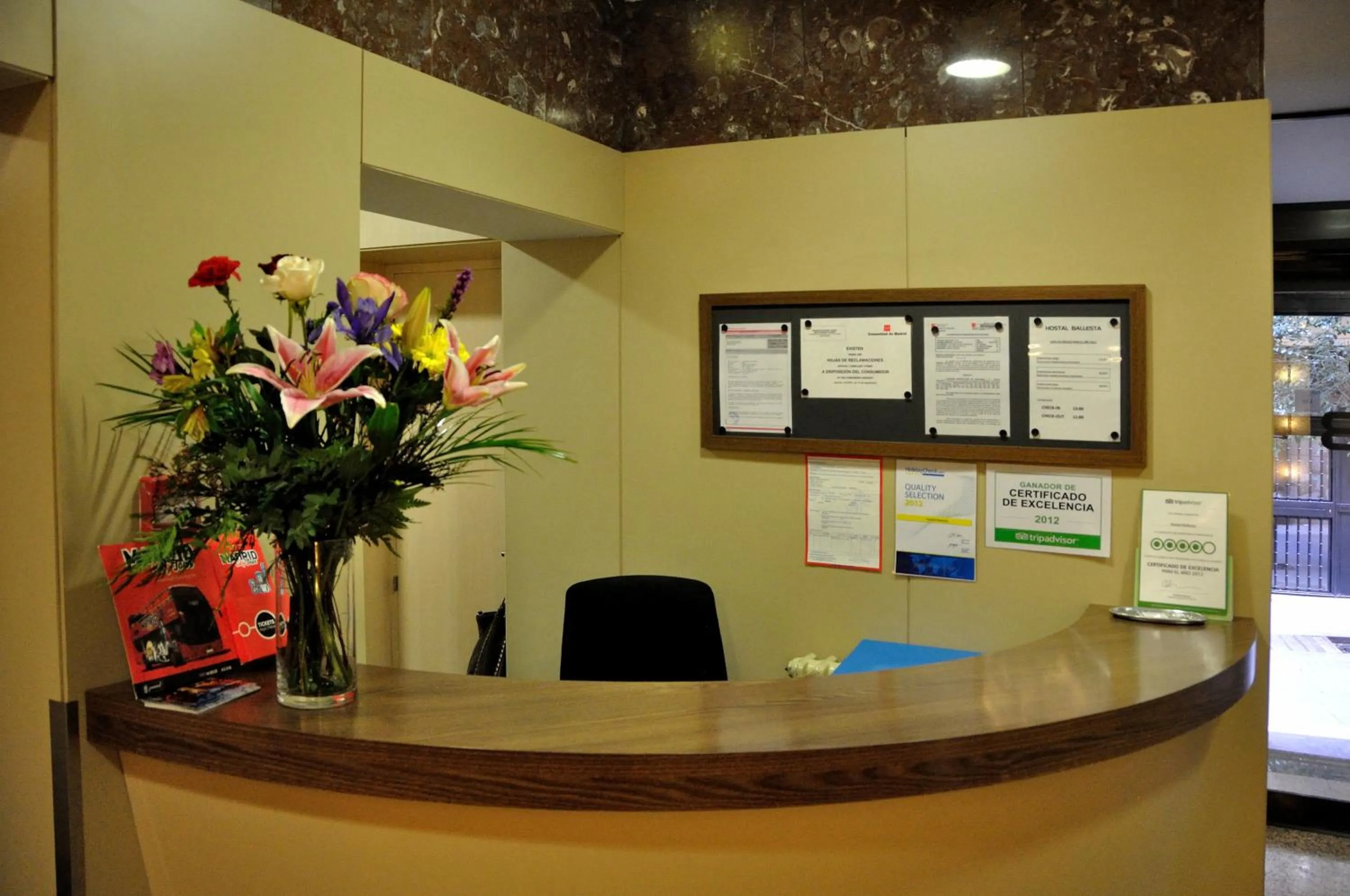 Lobby or reception in Hostal Ballesta