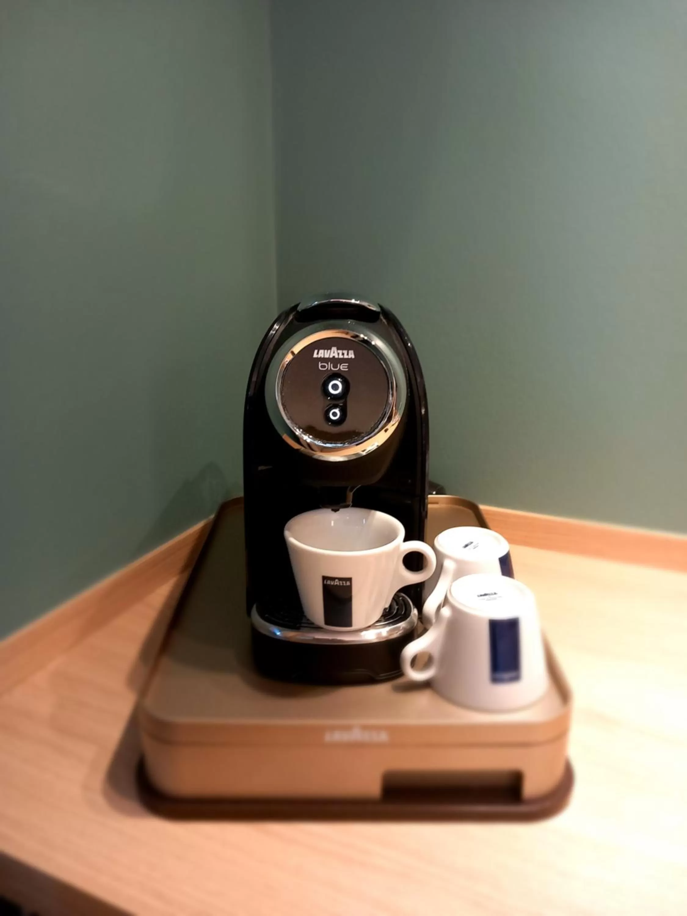 Coffee/tea facilities in Hôtel Aster Restaurant Aux Arcades