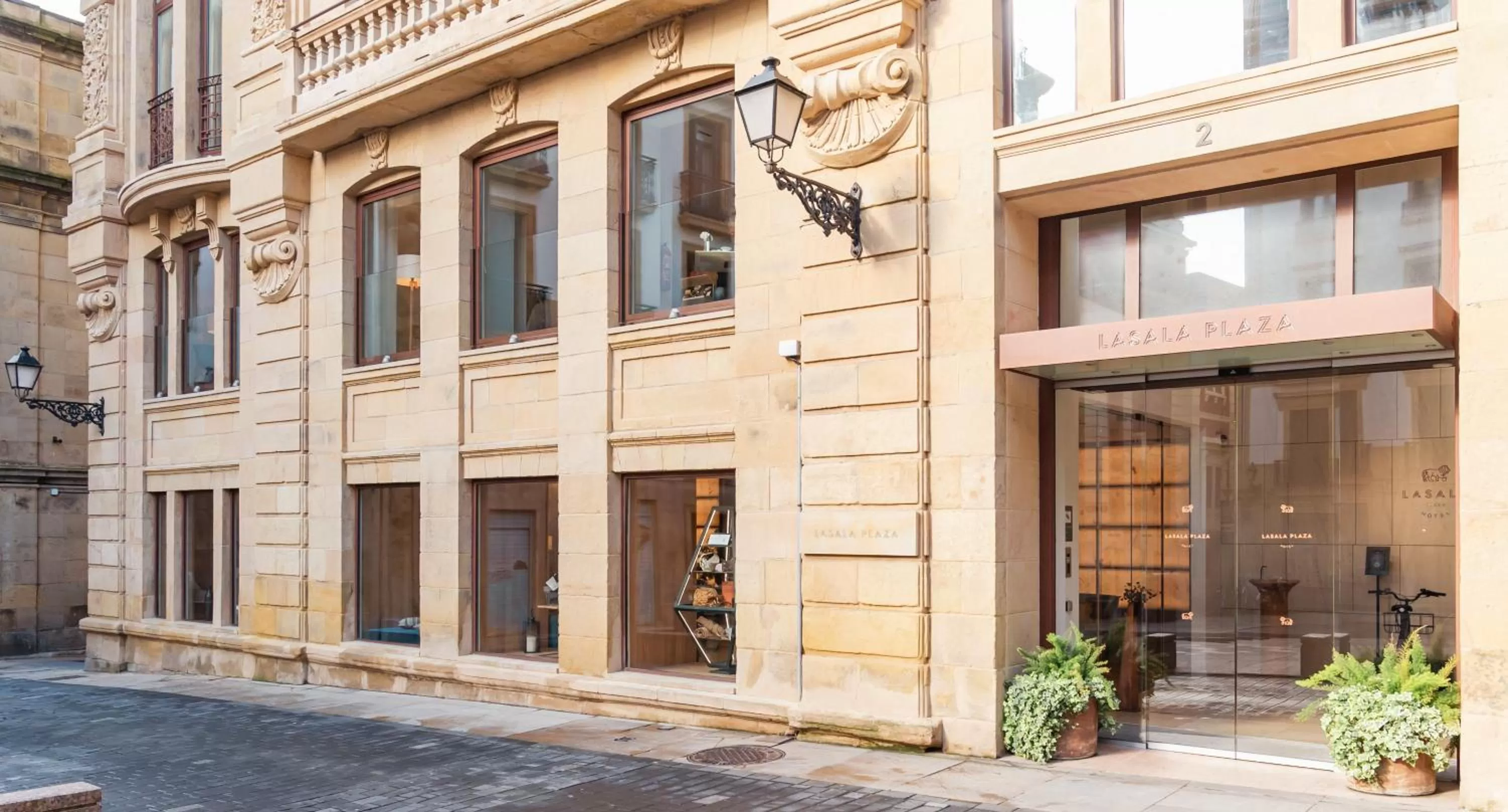 Facade/entrance in Lasala Plaza Hotel - Adults Only