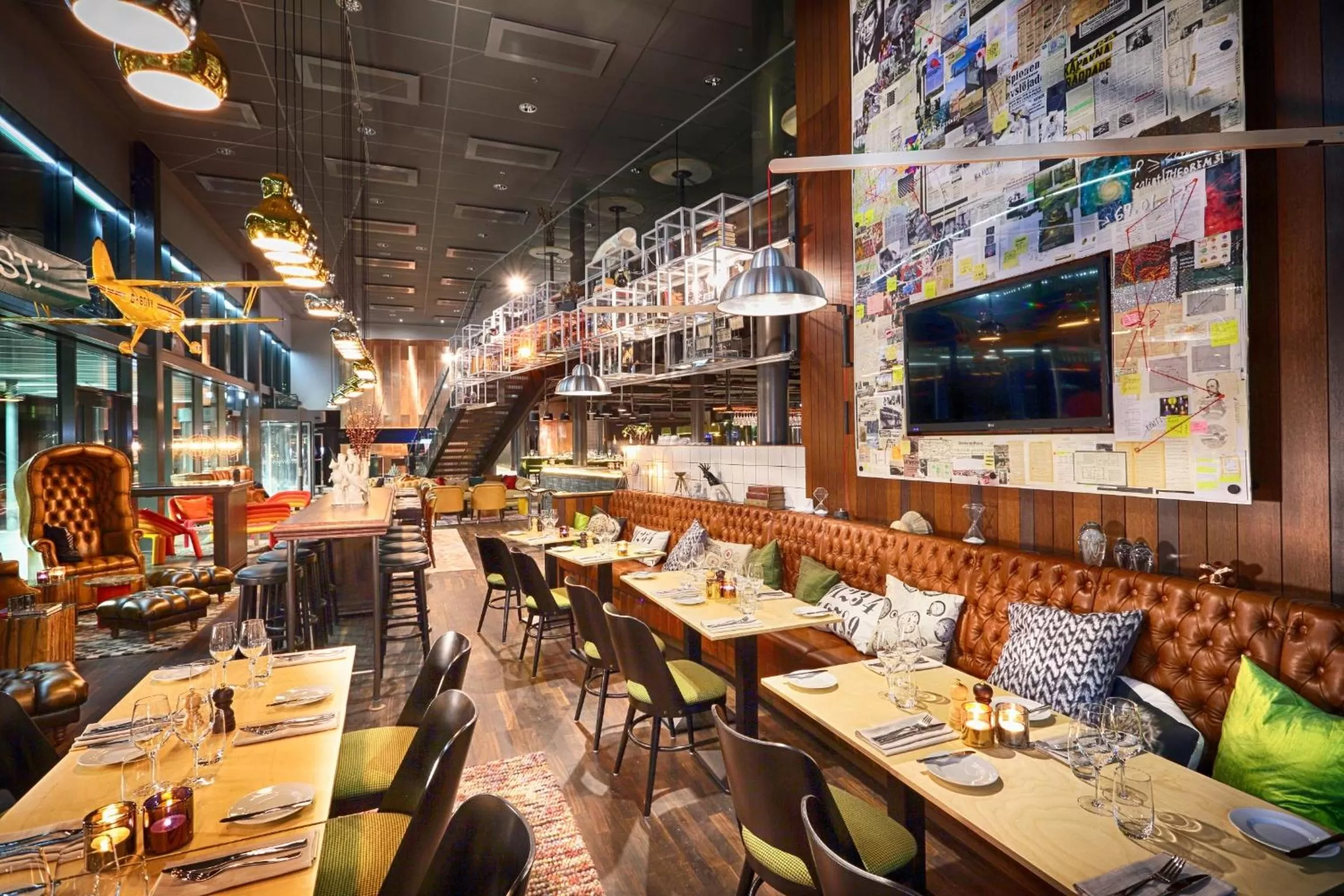 Restaurant/places to eat in Radisson Blu Riverside Hotel