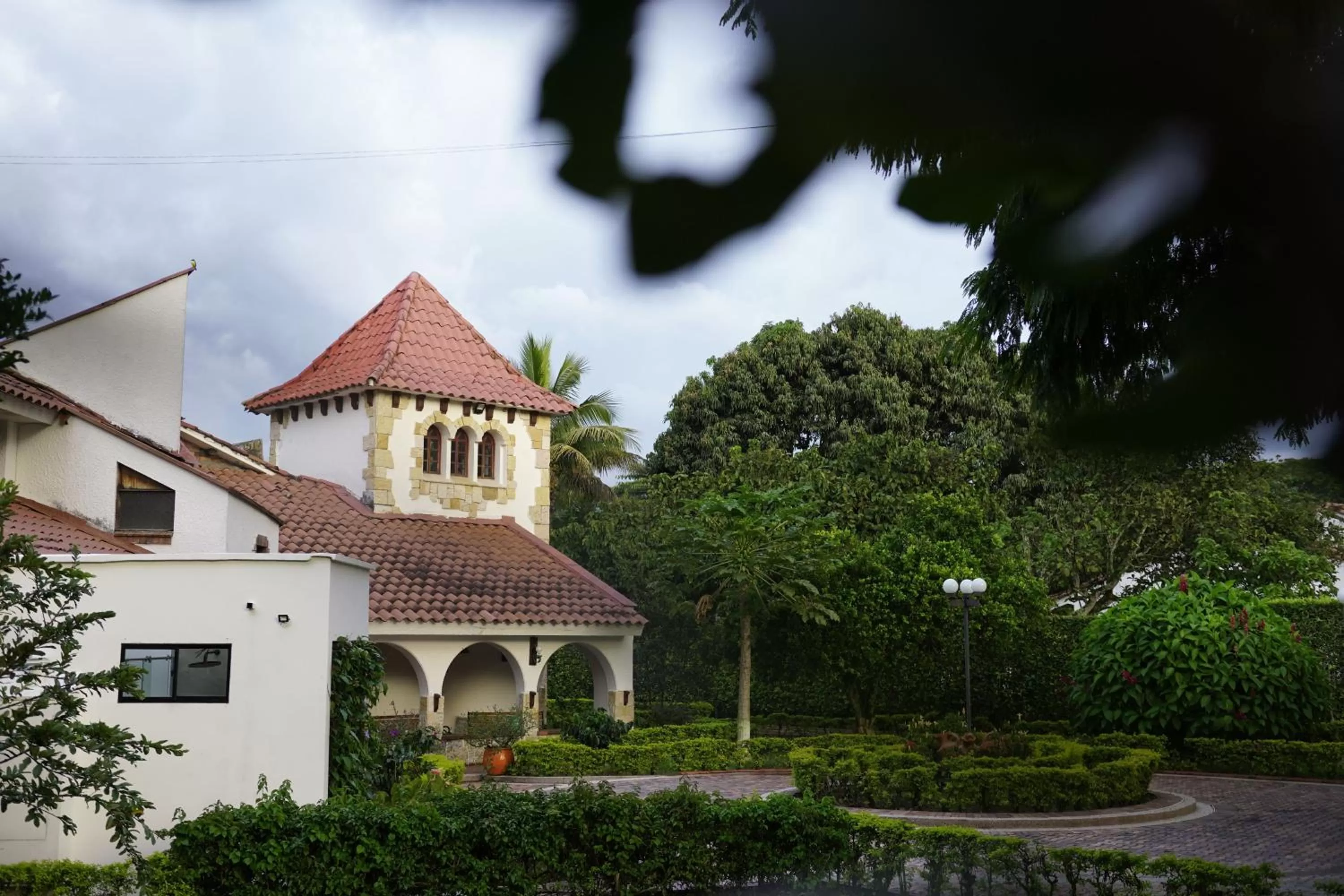 Garden, Property Building in Hotel Chalet El Castillo by Majuva