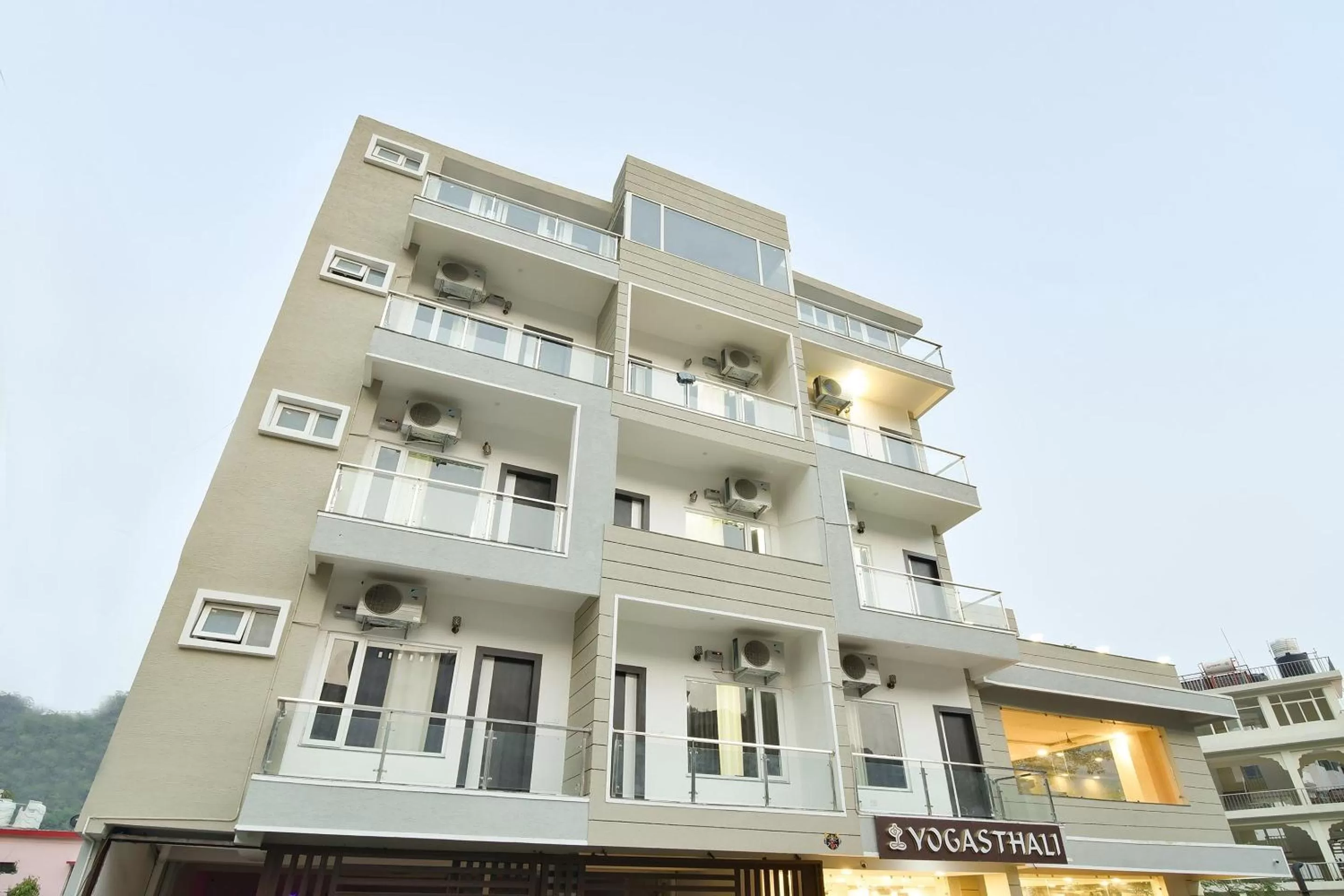 Facade/entrance, Property Building in Capital O Yogasthali Inn Hotel And Spa