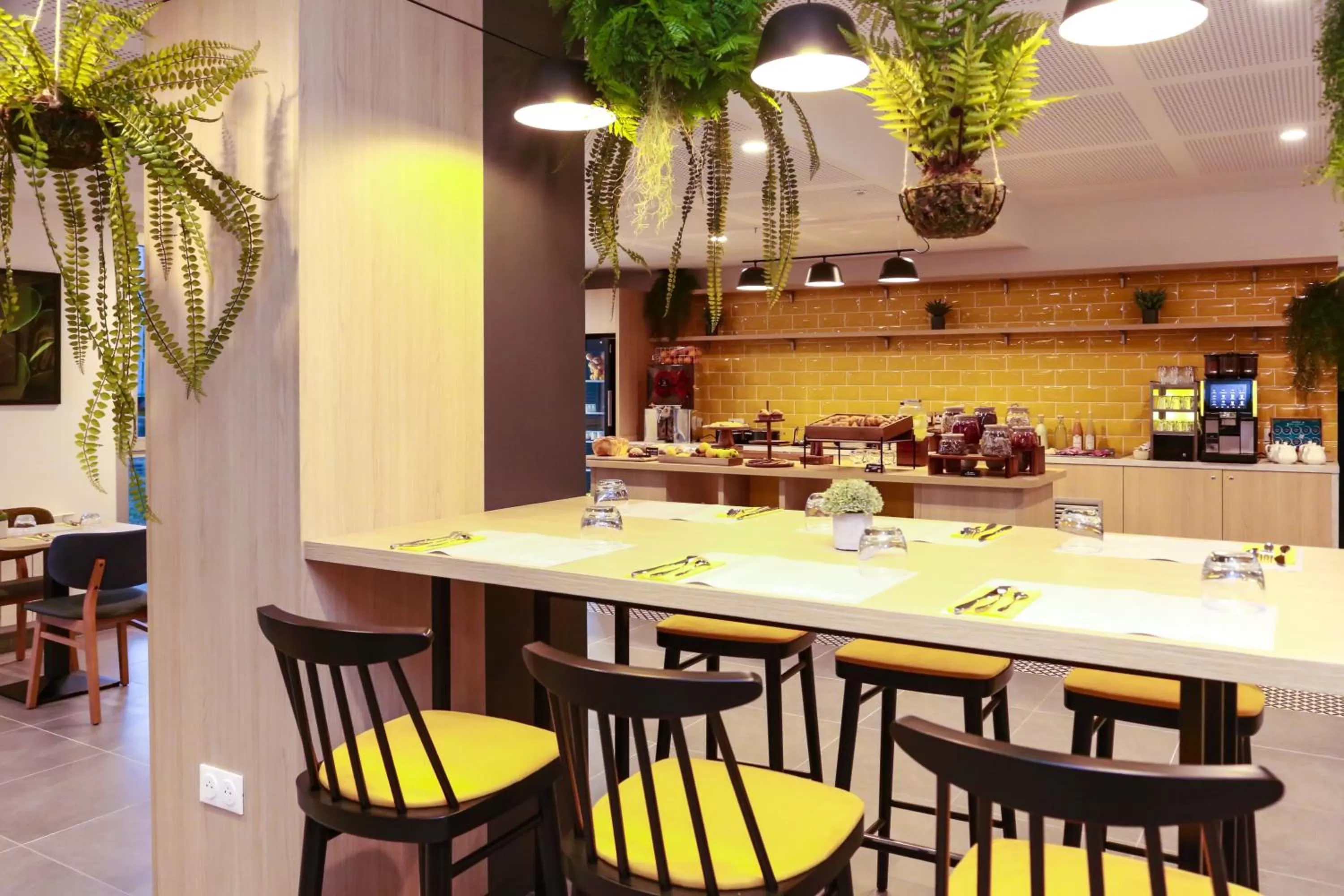 Buffet breakfast in Appart Hotel Odalys City Angers Centre Gare