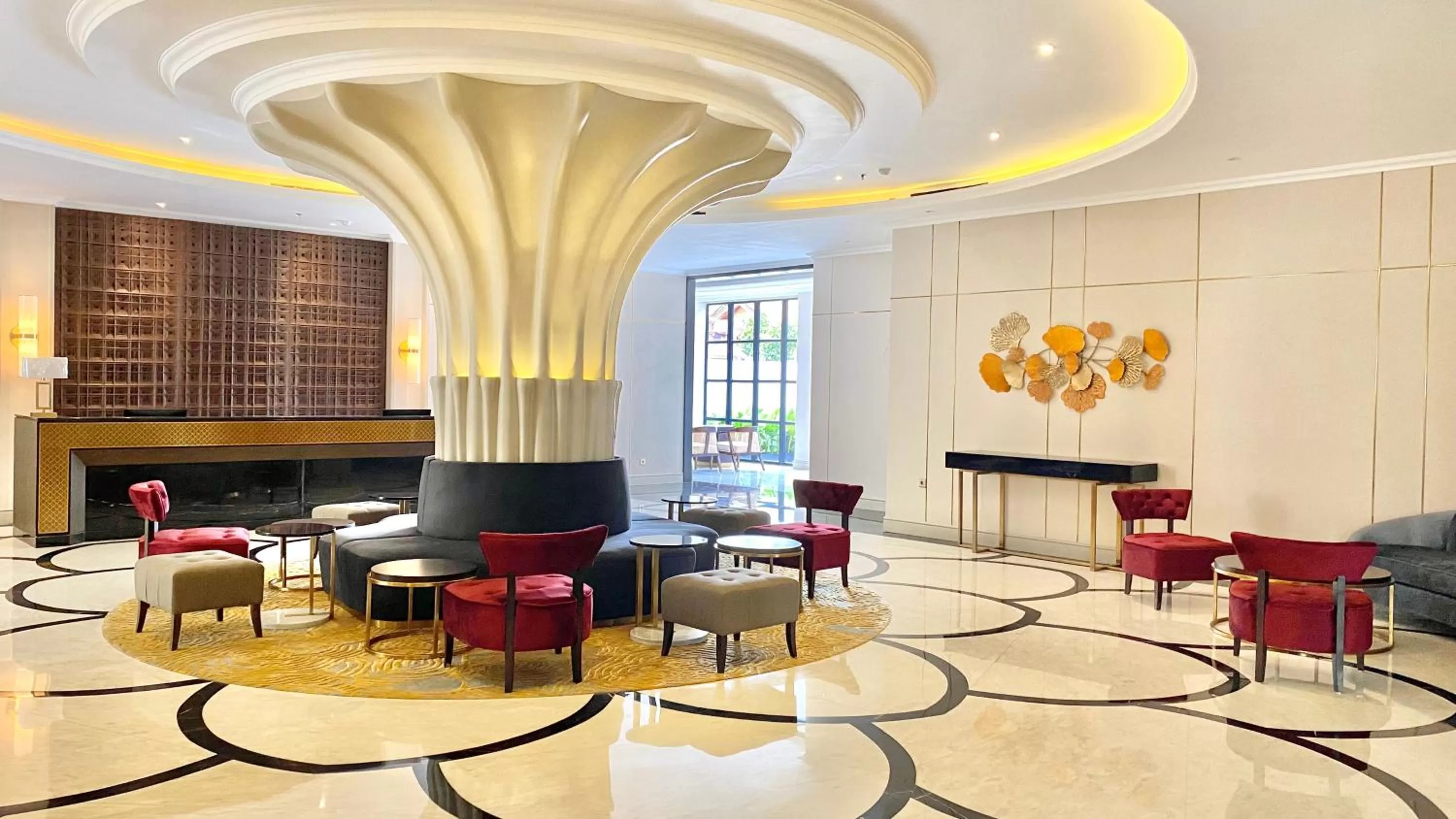 Property building, Lounge/Bar in Maia Hotel Jakarta