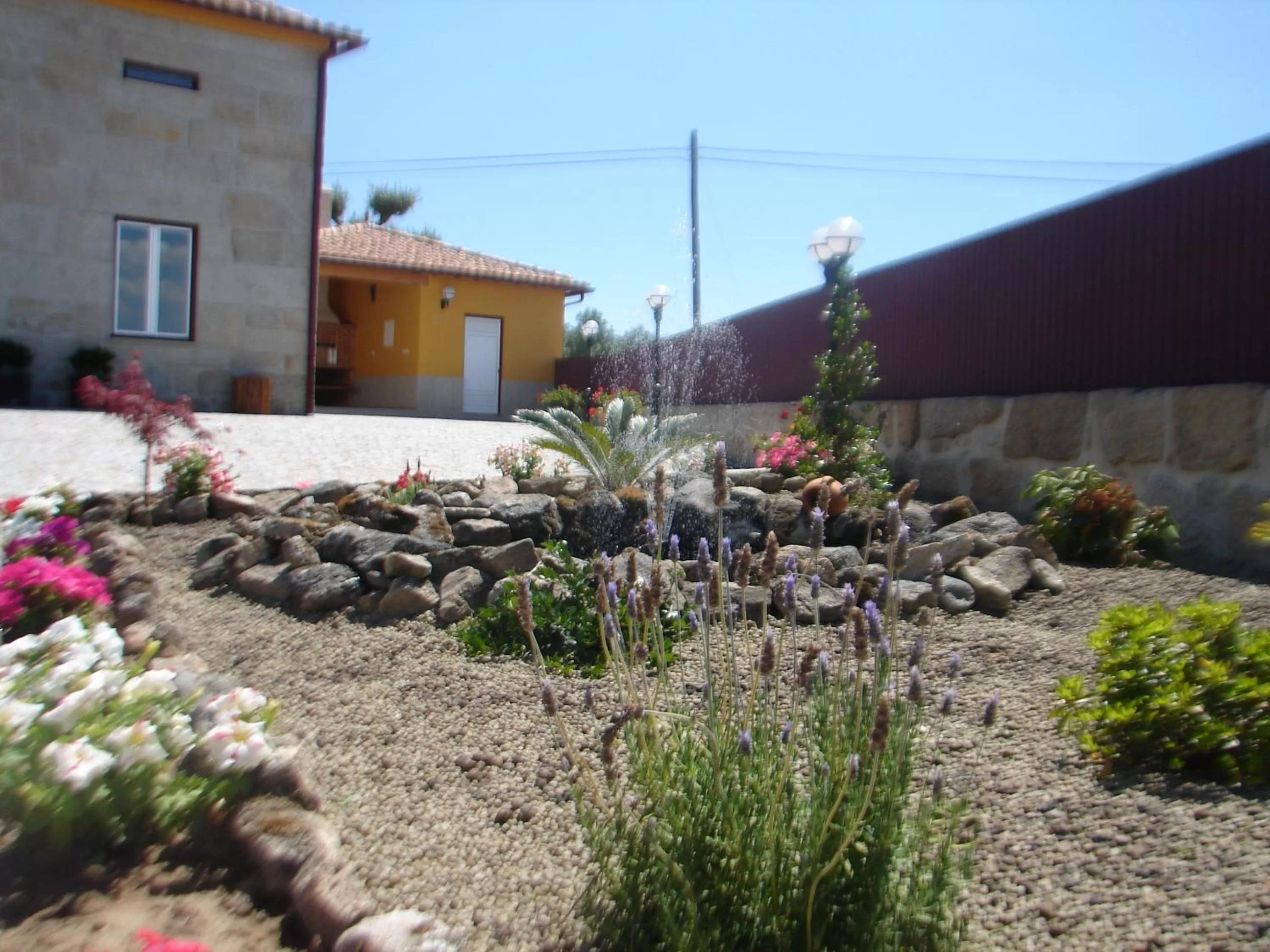 Property building, Patio/Outdoor Area in Casa do Lagar de Tazem