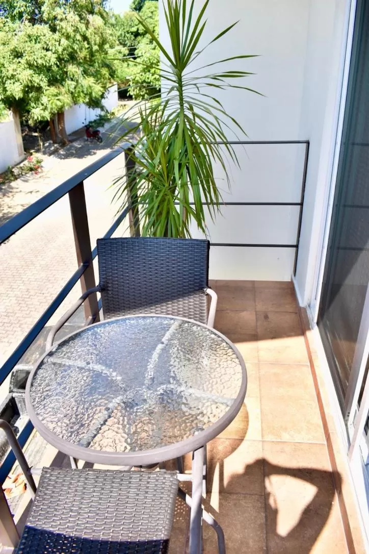 Balcony/Terrace in Carri Surf Studio