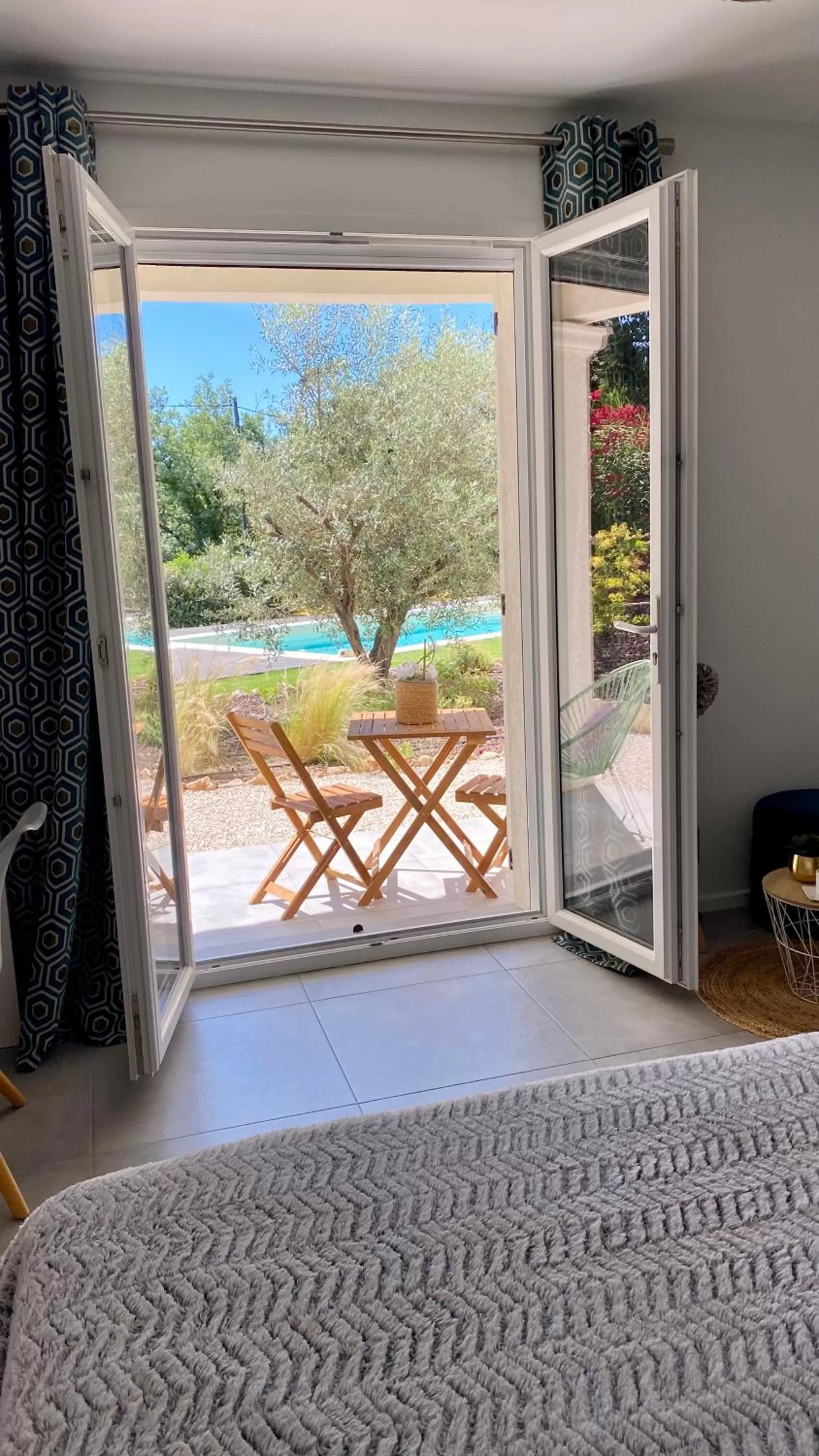 Pool View in La Bella Vita