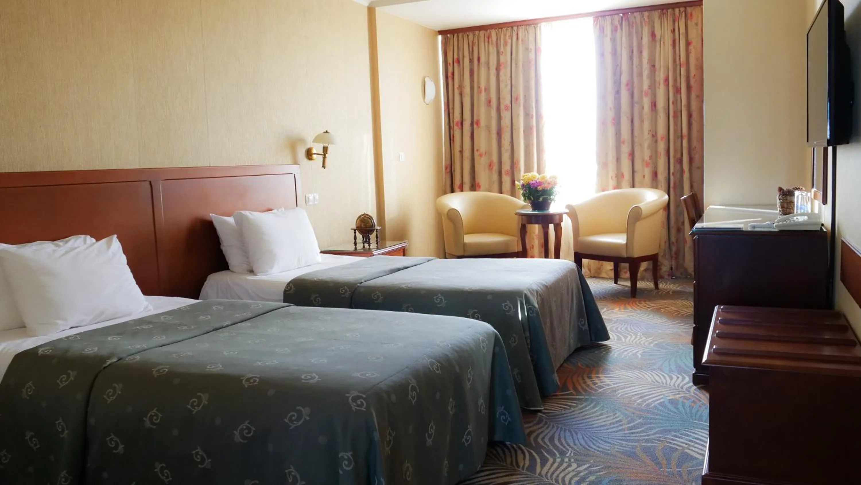 Bed in Hotel Bankya Palace