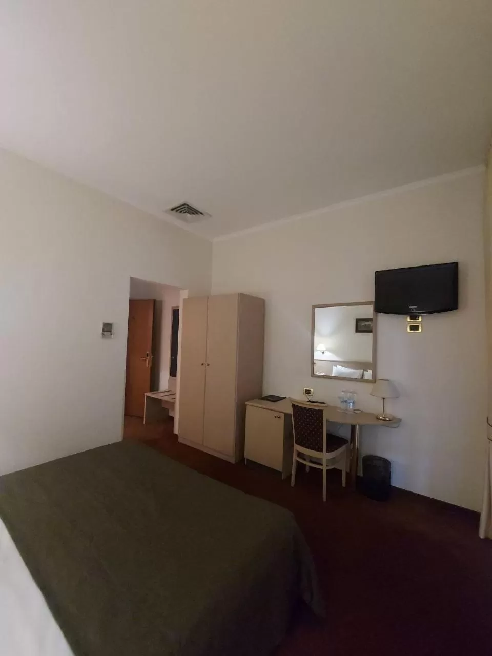 Bed in ONOVO Dendra Hotel