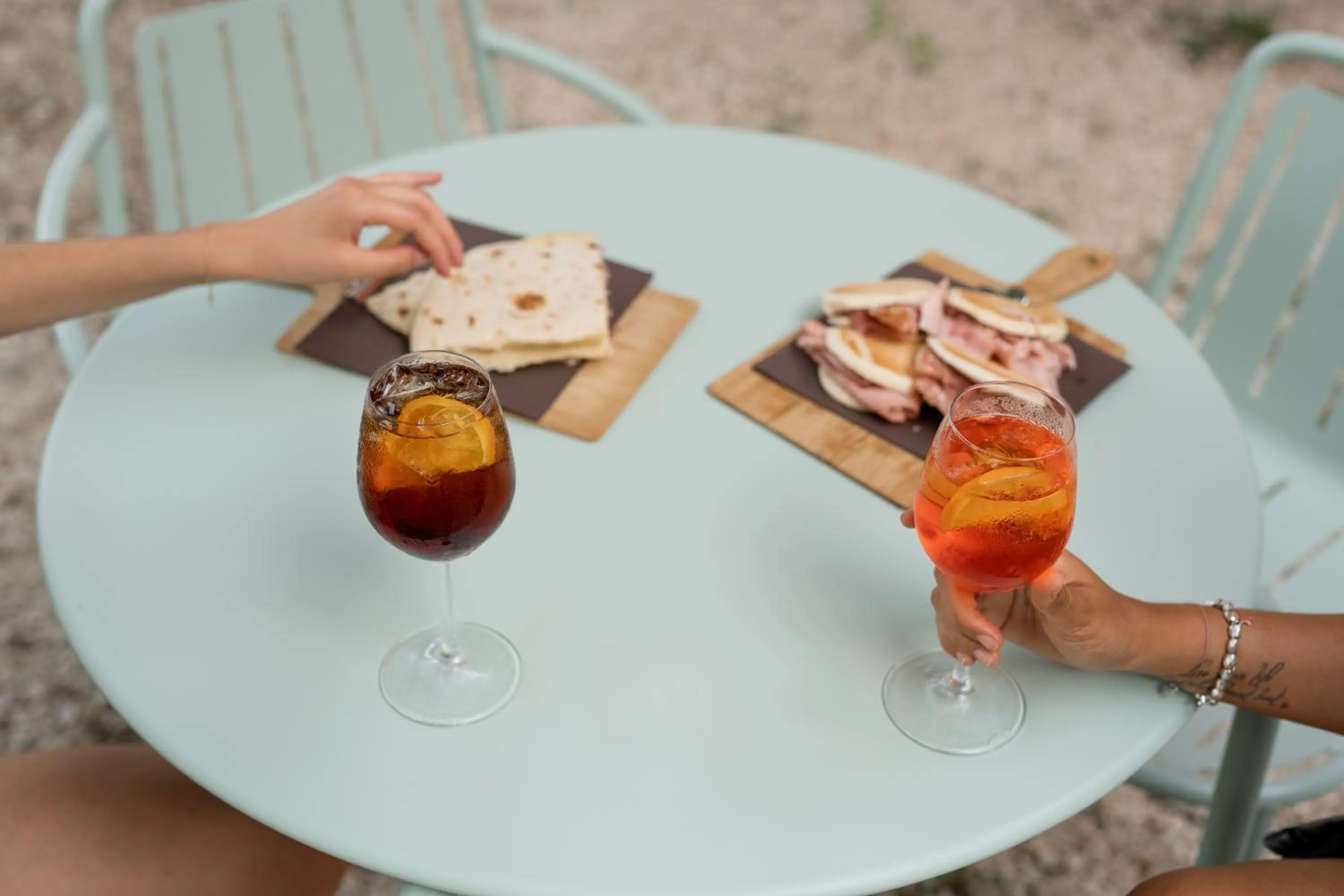 Food and drinks in Combo Bologna