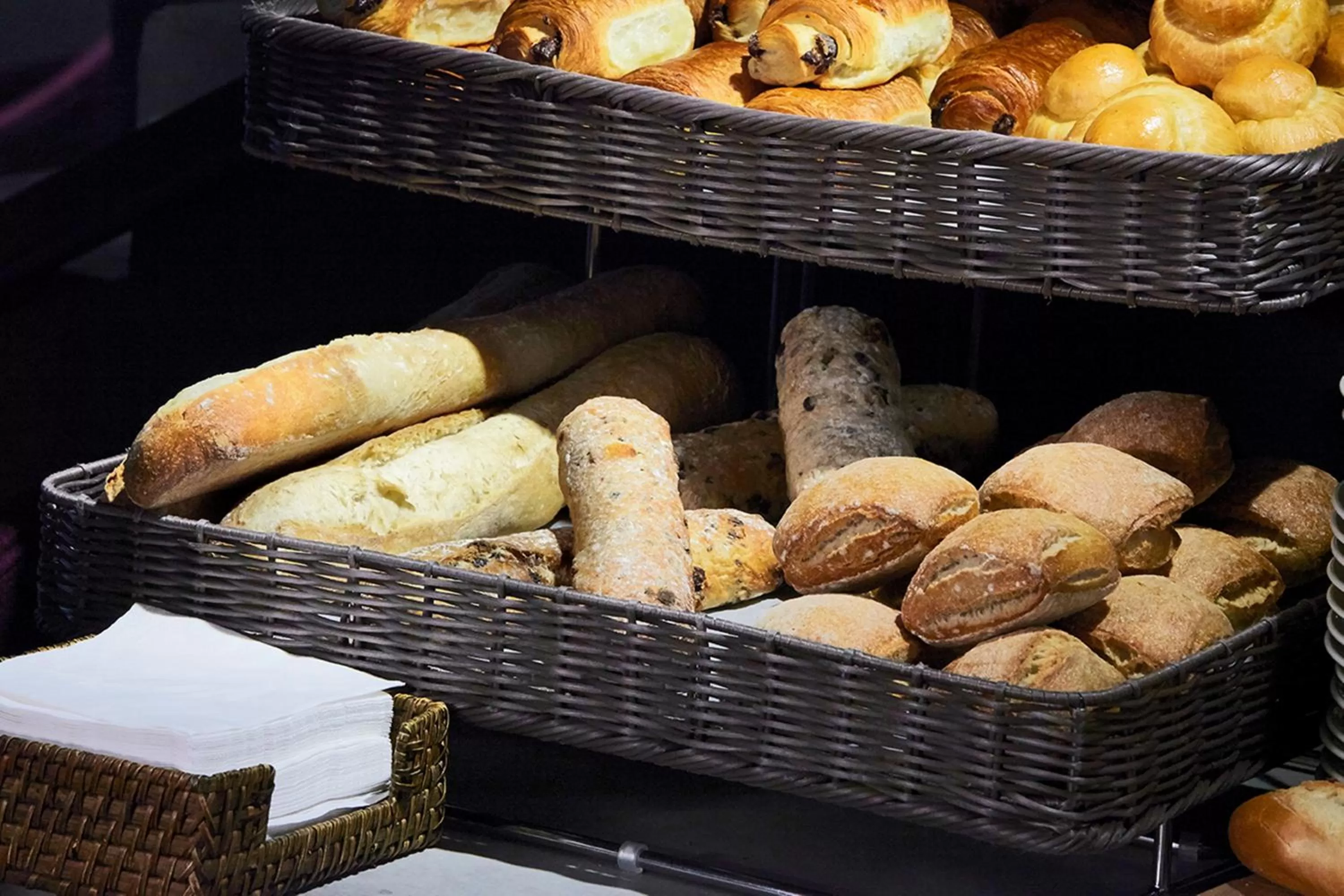 Buffet breakfast in Campanile Lyon Centre - Gare Perrache - Confluence