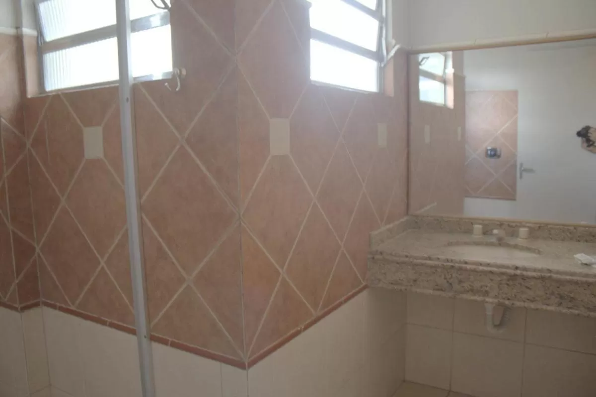 Shower, Bathroom in Al-Manara Hotel