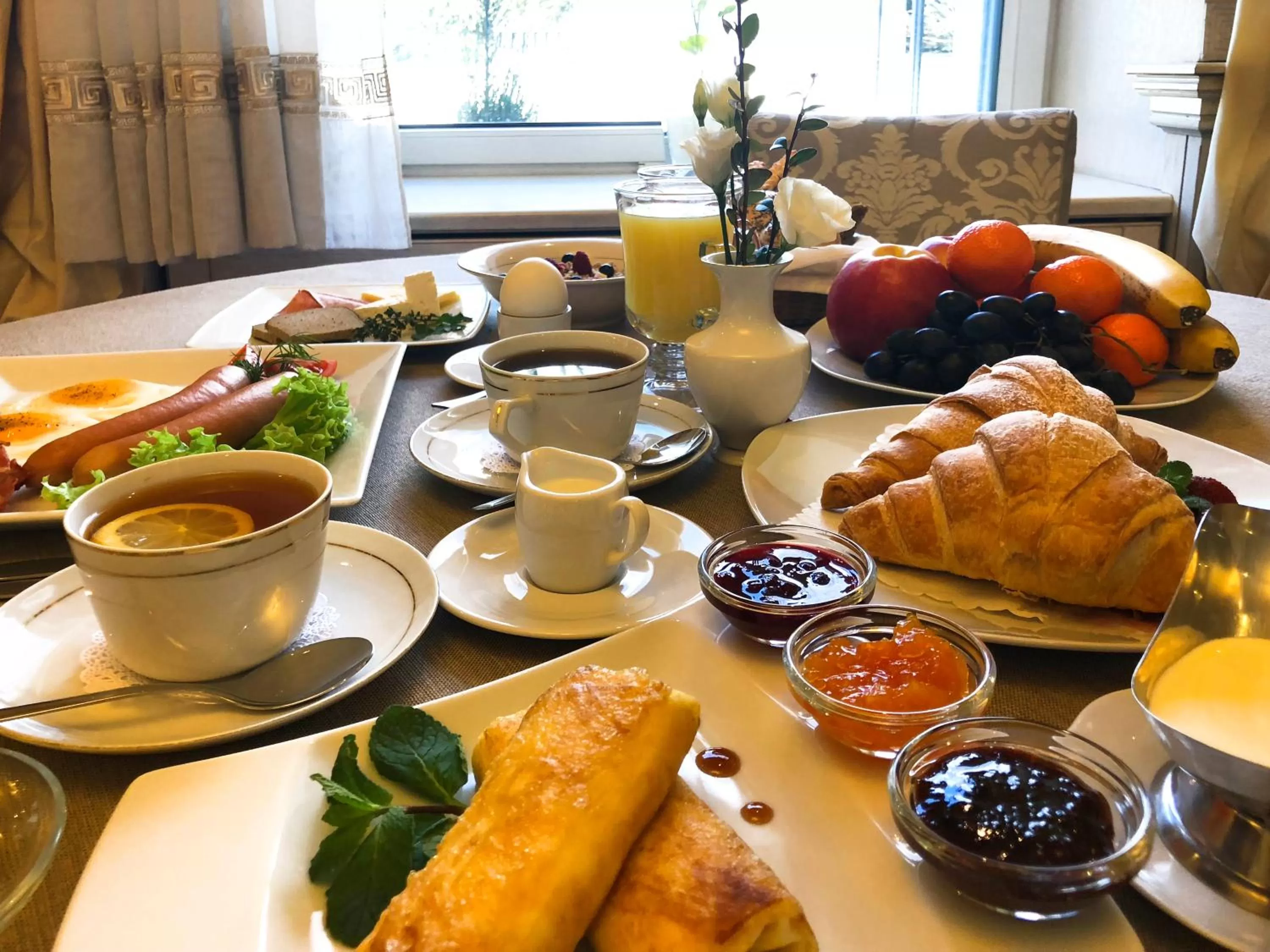 Buffet breakfast in Eney Boutique Hotel