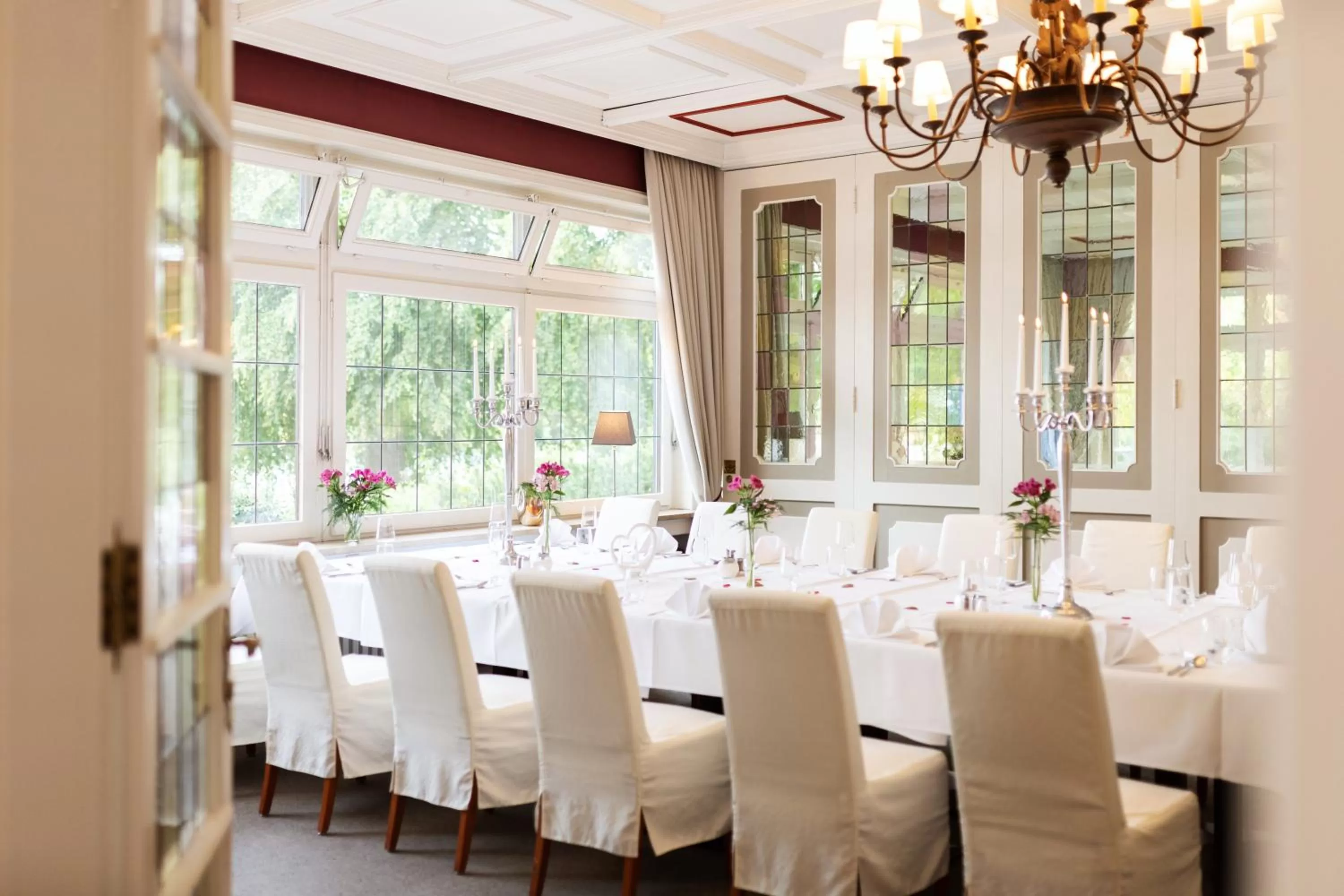 Evening entertainment in Hotel Dieksee - Collection by Ligula