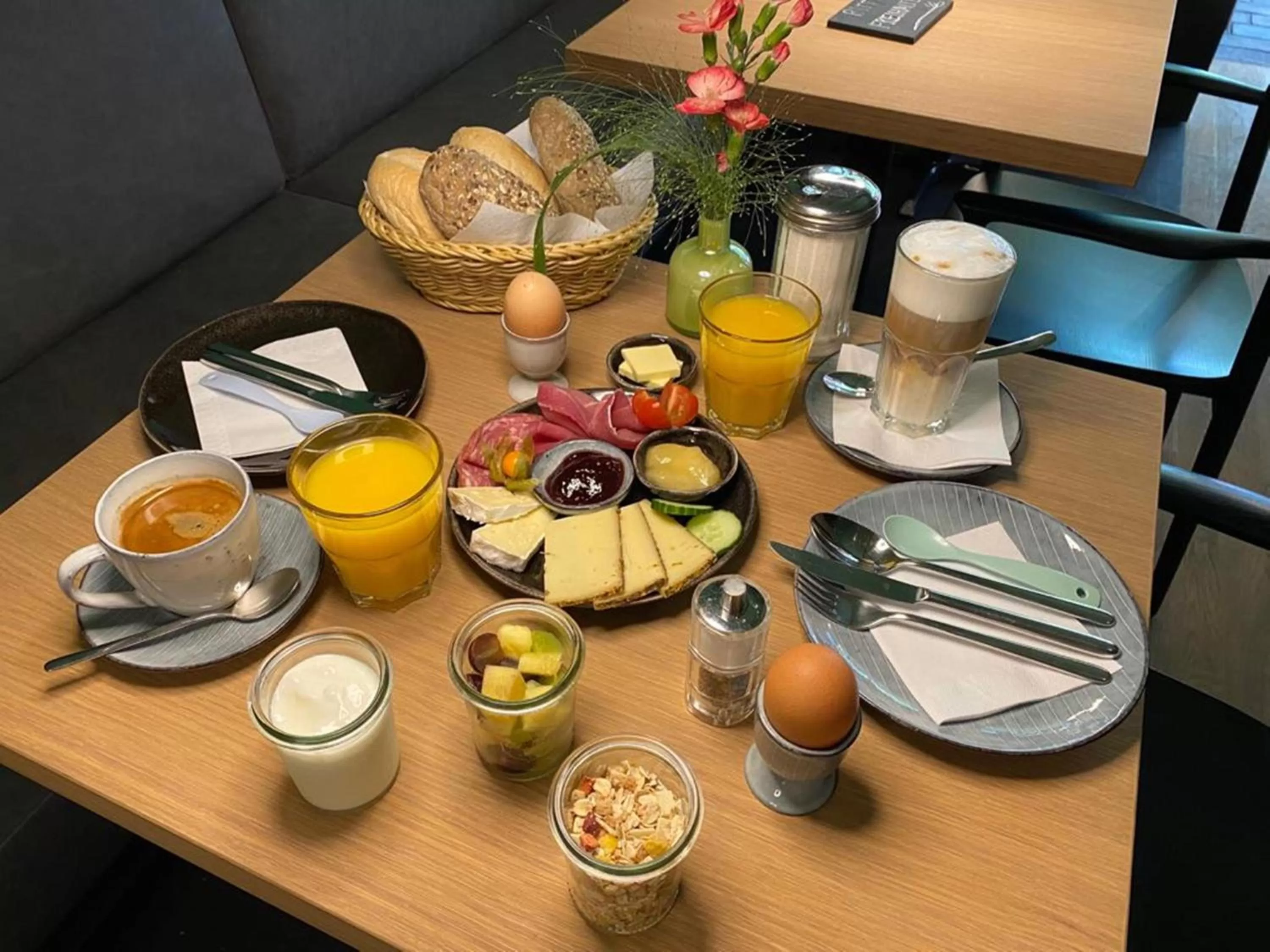 Continental breakfast in Hotel Wedina an der Alster