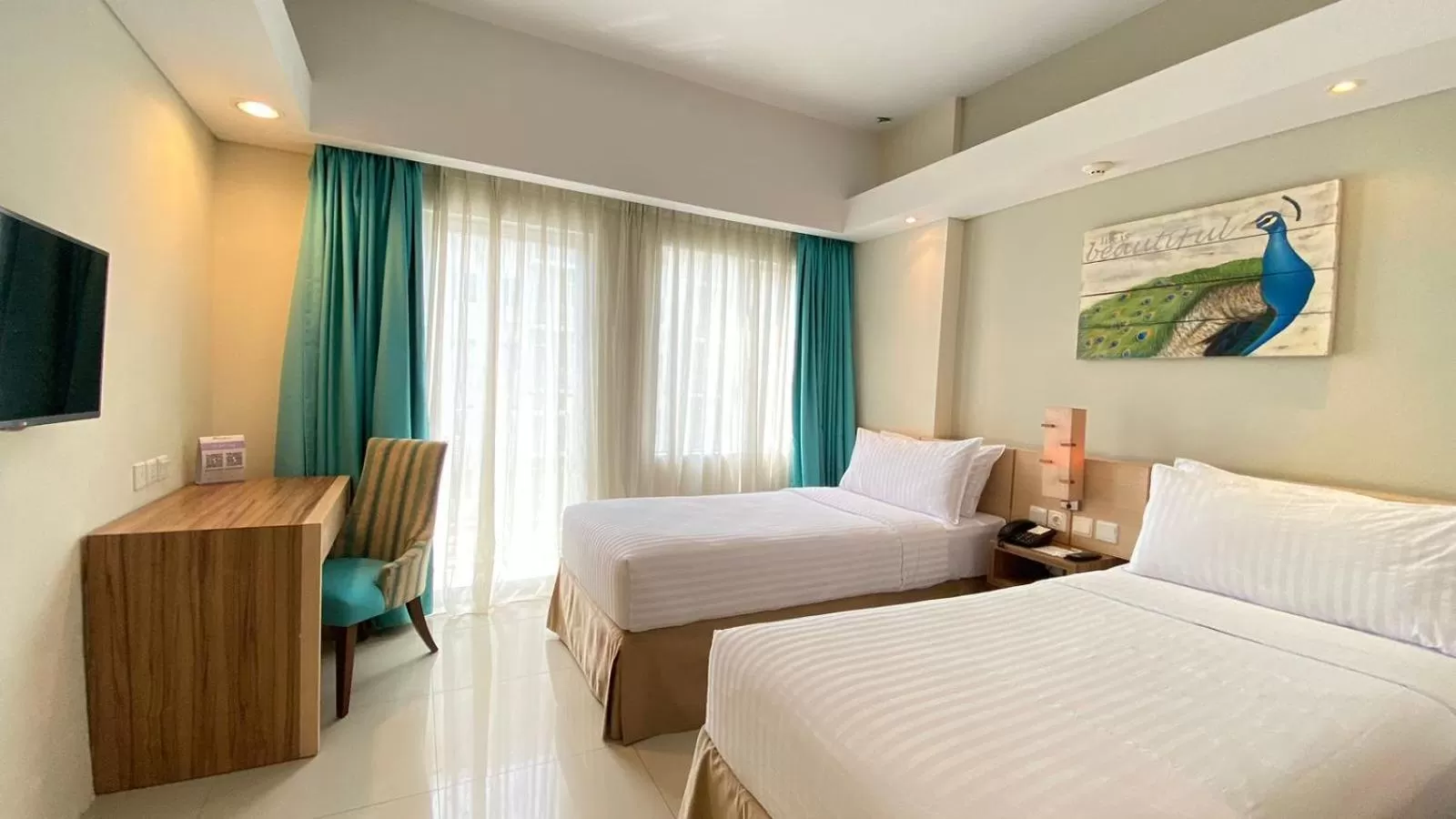 Coffee/tea facilities, Bed in Swiss-Belcourt Bogor