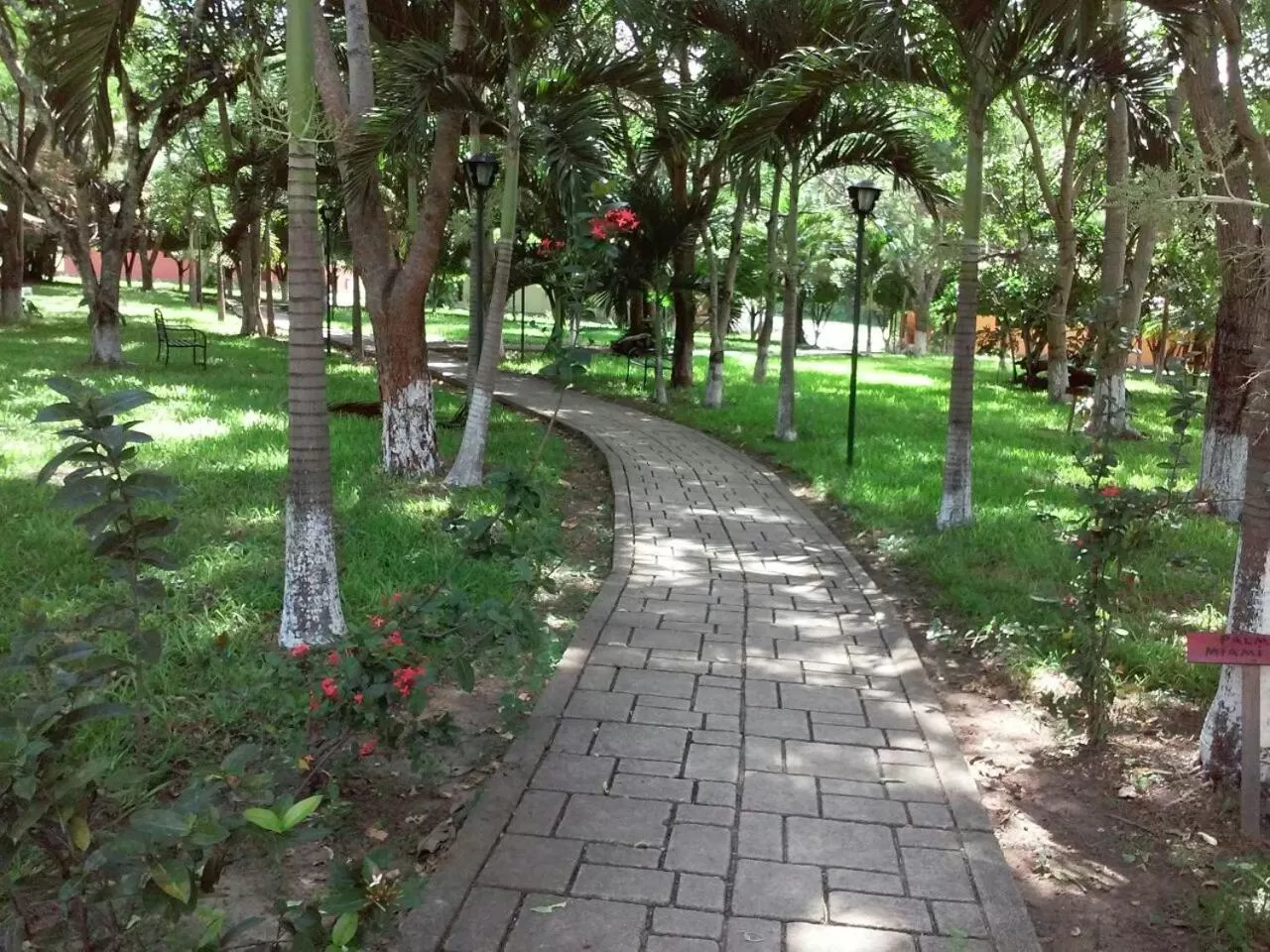 Garden in Hotel de Campo Villa de Ada
