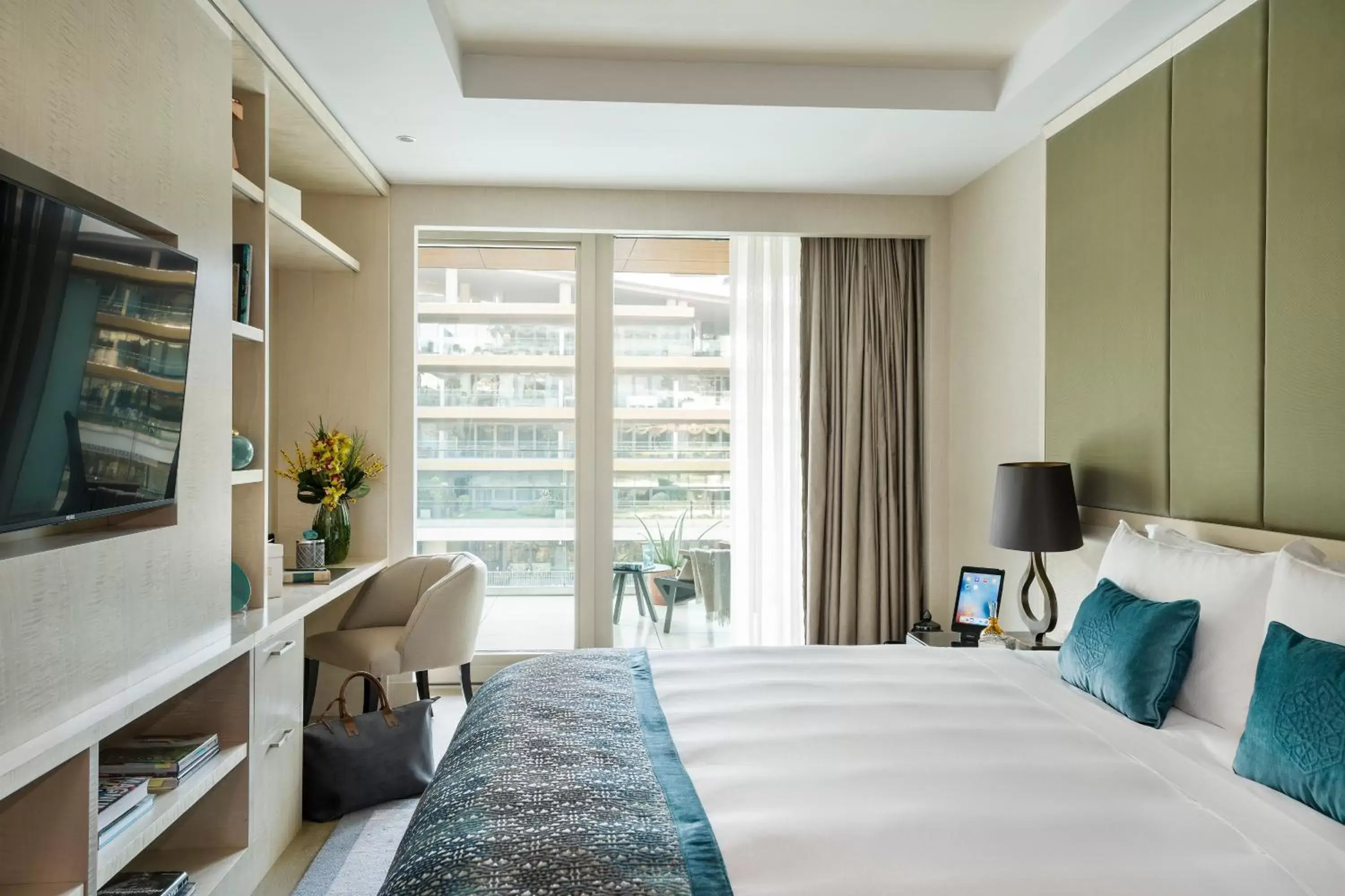 Apartment with Terrace in Raffles Istanbul Apartment with Terrace in Raffles Istanbul