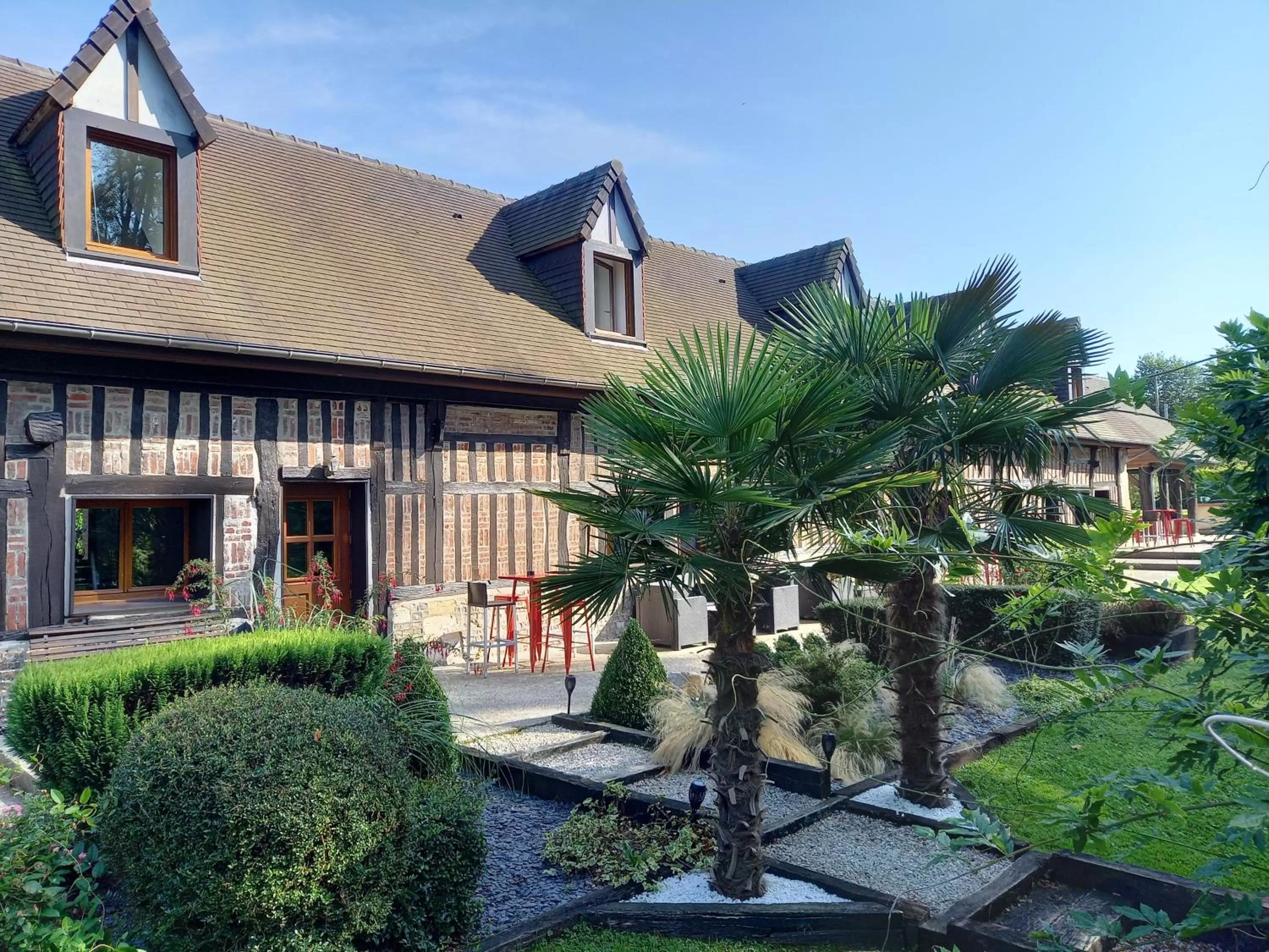 Property building in chambres et gites d'étretat