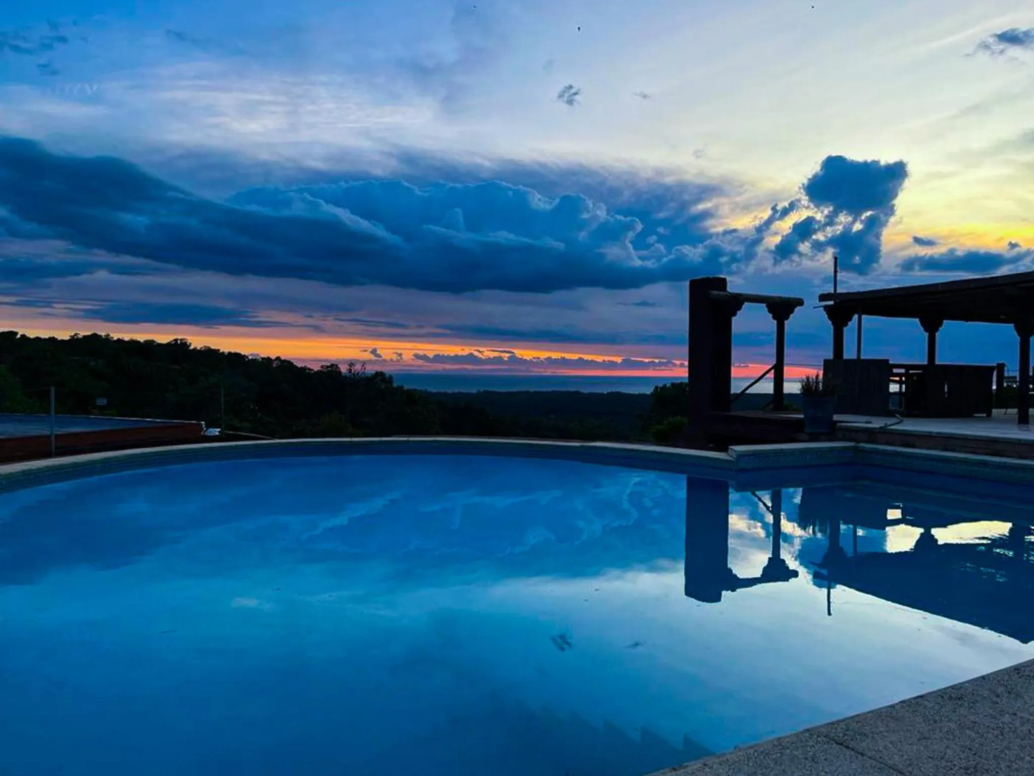 Swimming Pool in Las Cumbres Hotel
