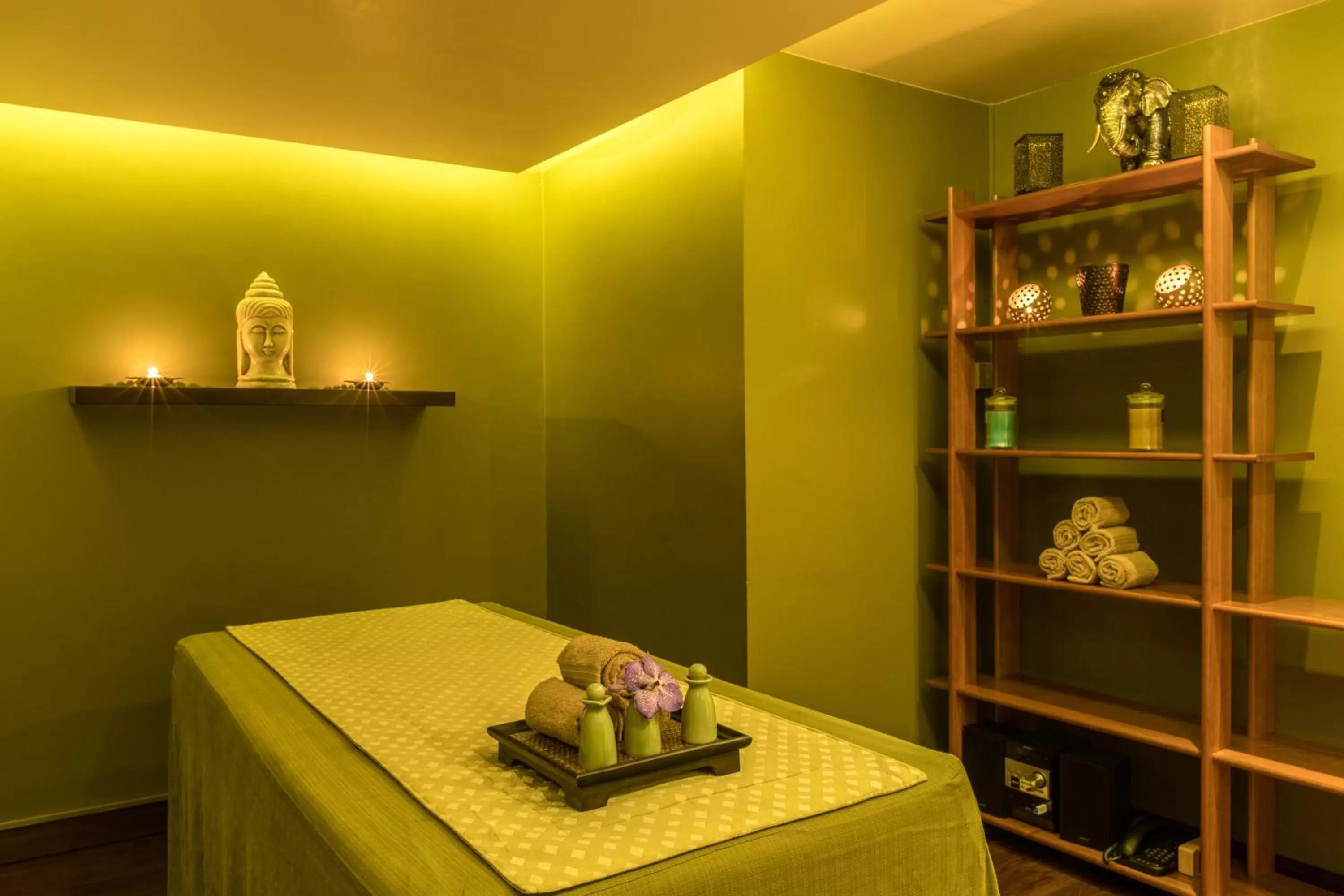 Spa and wellness centre/facilities in Millennium Downtown