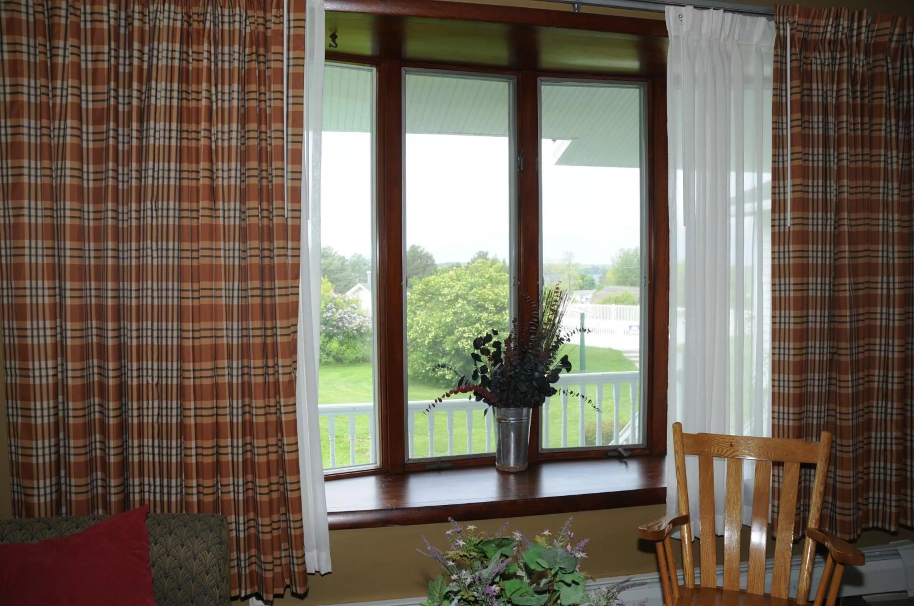 Seating area in Stone Fence Resort