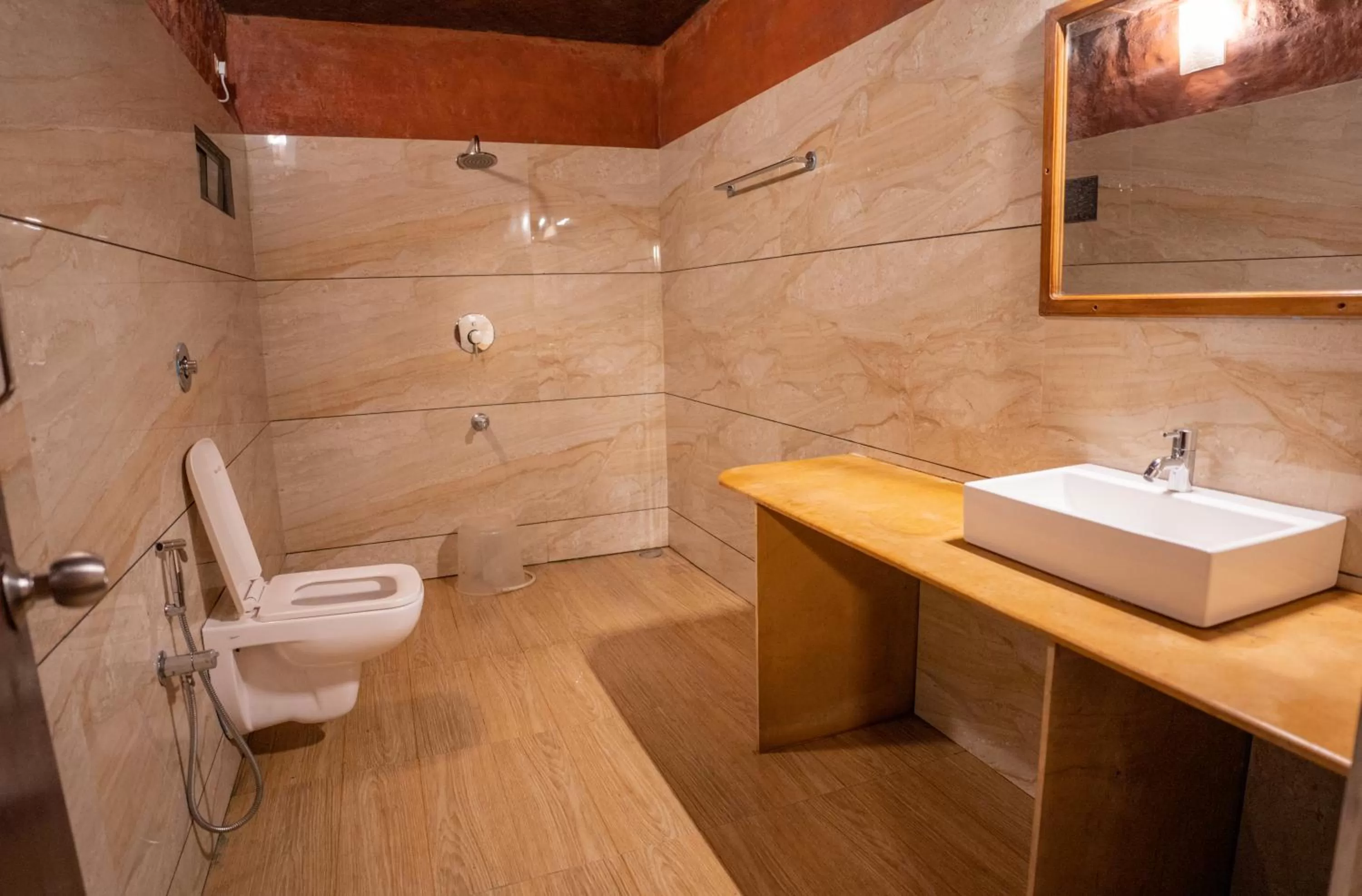 Toilet in Edens Munnar