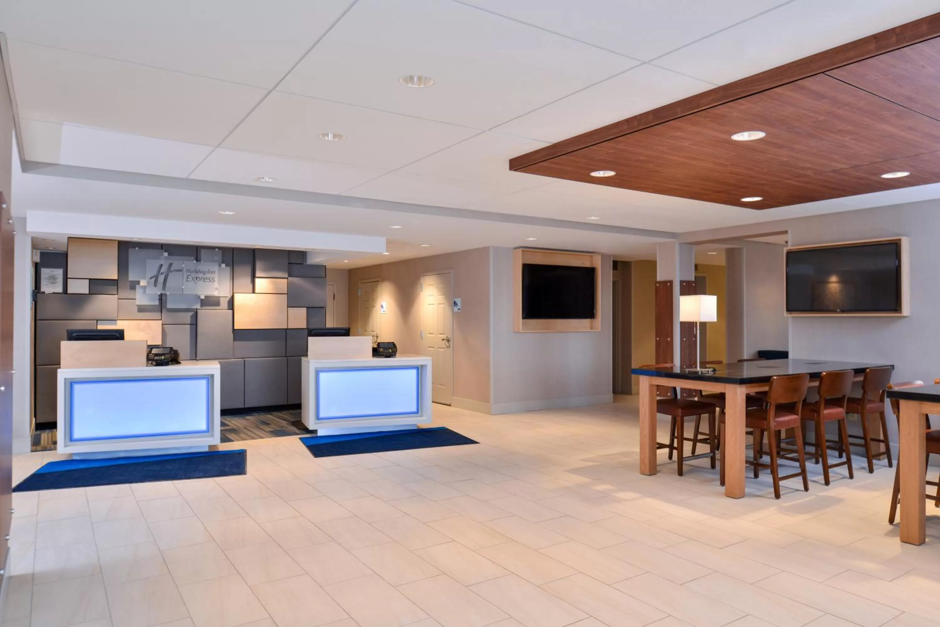 Property building in Holiday Inn Express Rochester - University Area by IHG